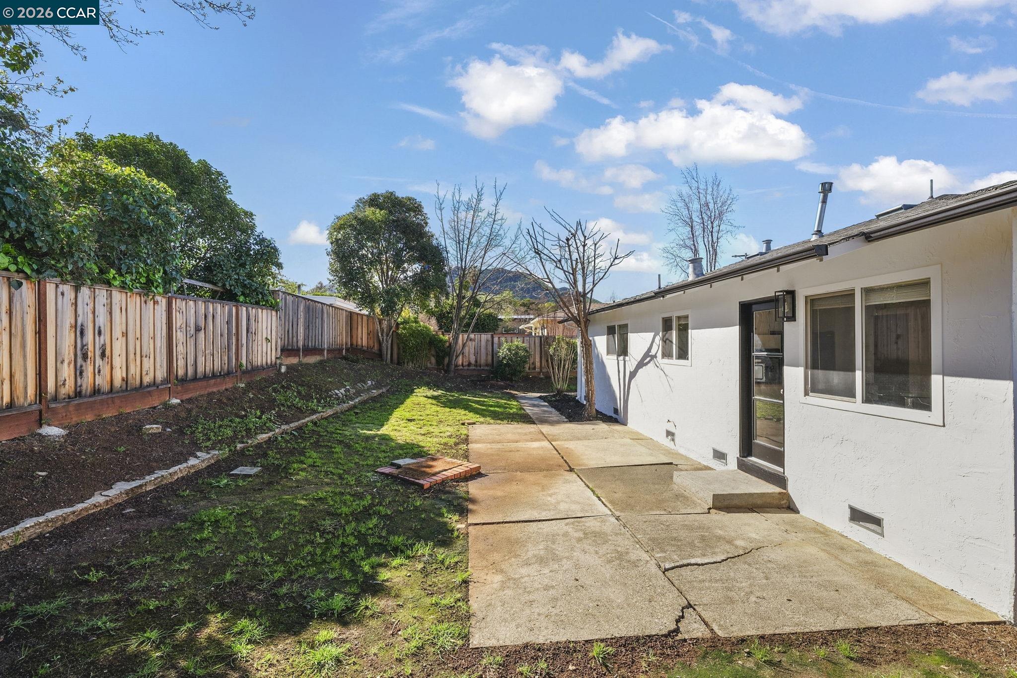 Detail Gallery Image 29 of 29 For 5555 Maryland Dr, Concord,  CA 94521 - 3 Beds | 2 Baths