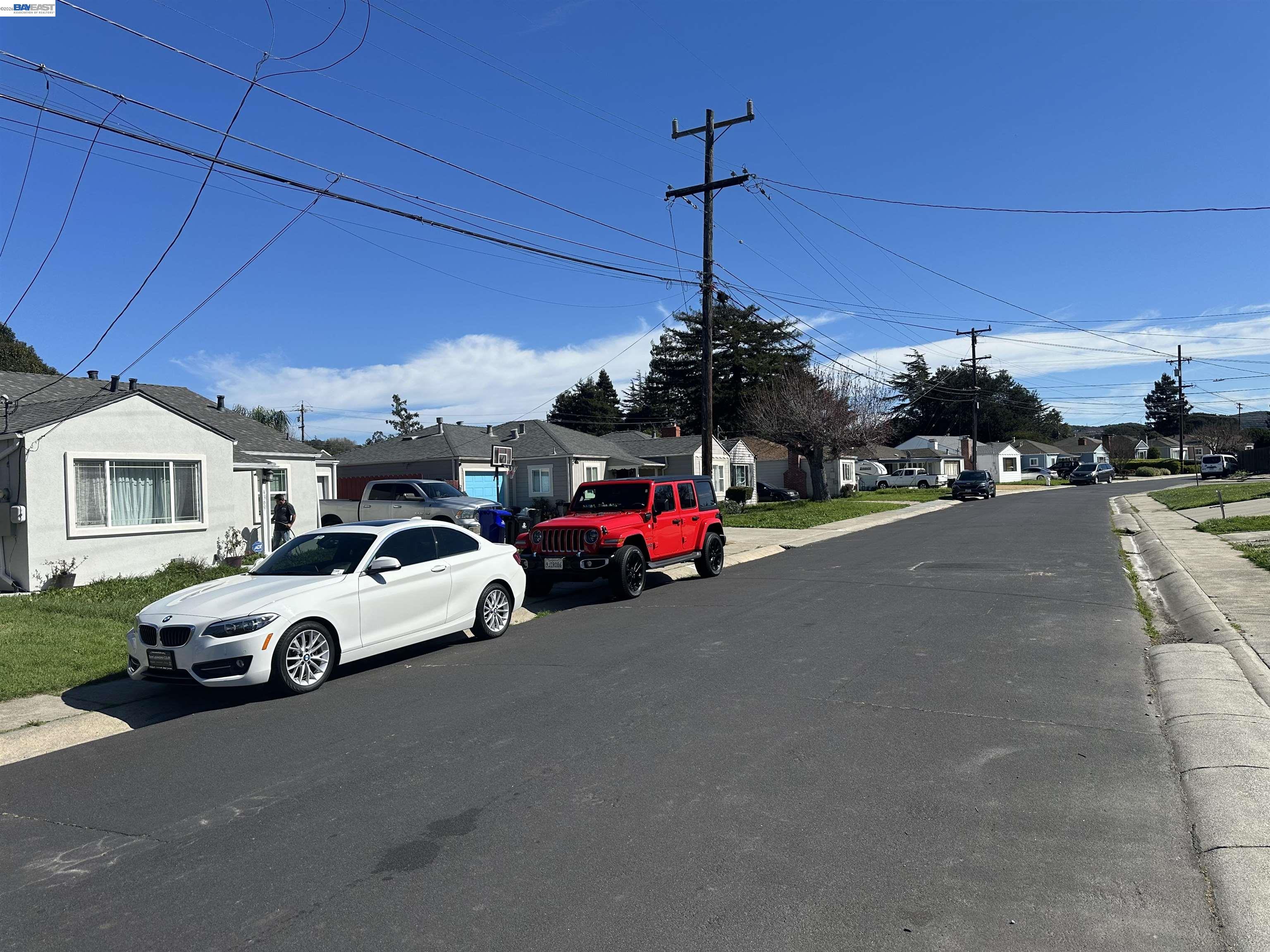 Detail Gallery Image 4 of 11 For 4363 Wesley Way, El Sobrante,  CA 94803 - 3 Beds | 2 Baths