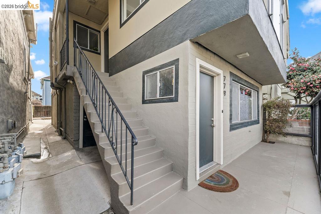 Detail Gallery Image 8 of 33 For 779 17th St, Oakland,  CA 94612 - – Beds | – Baths