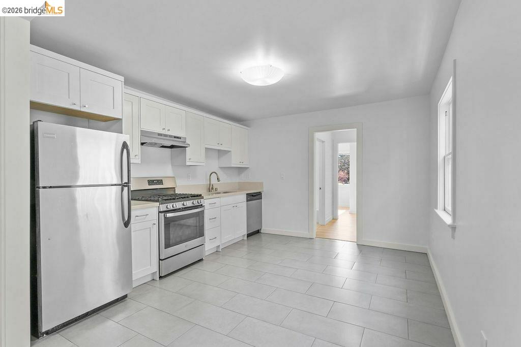 Detail Gallery Image 14 of 40 For 769 17th St, Oakland,  CA 94612 - – Beds | – Baths