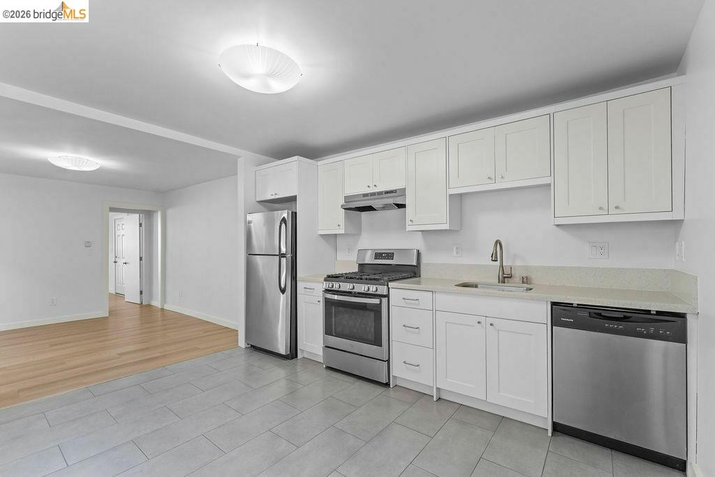 Detail Gallery Image 16 of 40 For 769 17th St, Oakland,  CA 94612 - – Beds | – Baths