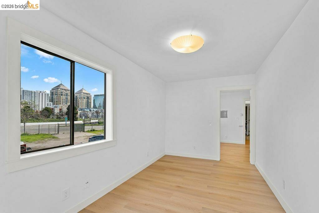 Detail Gallery Image 25 of 40 For 769 17th St, Oakland,  CA 94612 - – Beds | – Baths