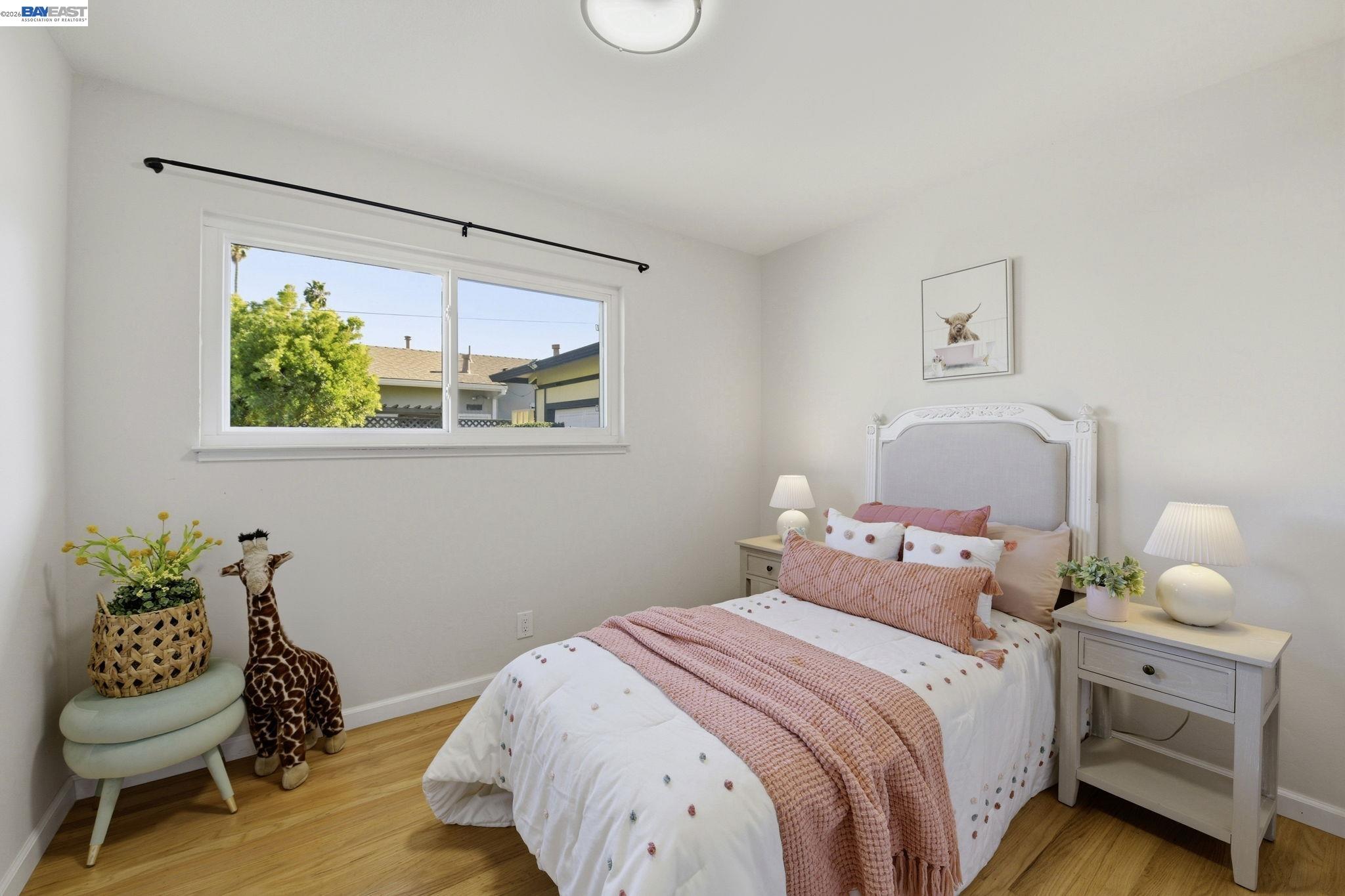 Detail Gallery Image 17 of 29 For 14297 Tiburon Rd, San Leandro,  CA 94577 - 4 Beds | 2 Baths