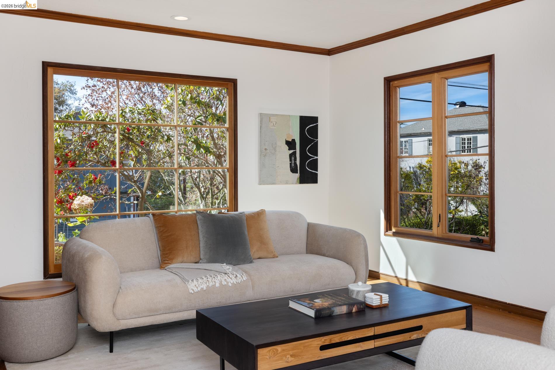 Detail Gallery Image 12 of 60 For 101 Windsor Ave., Kensington,  CA 94708 - 4 Beds | 2/1 Baths