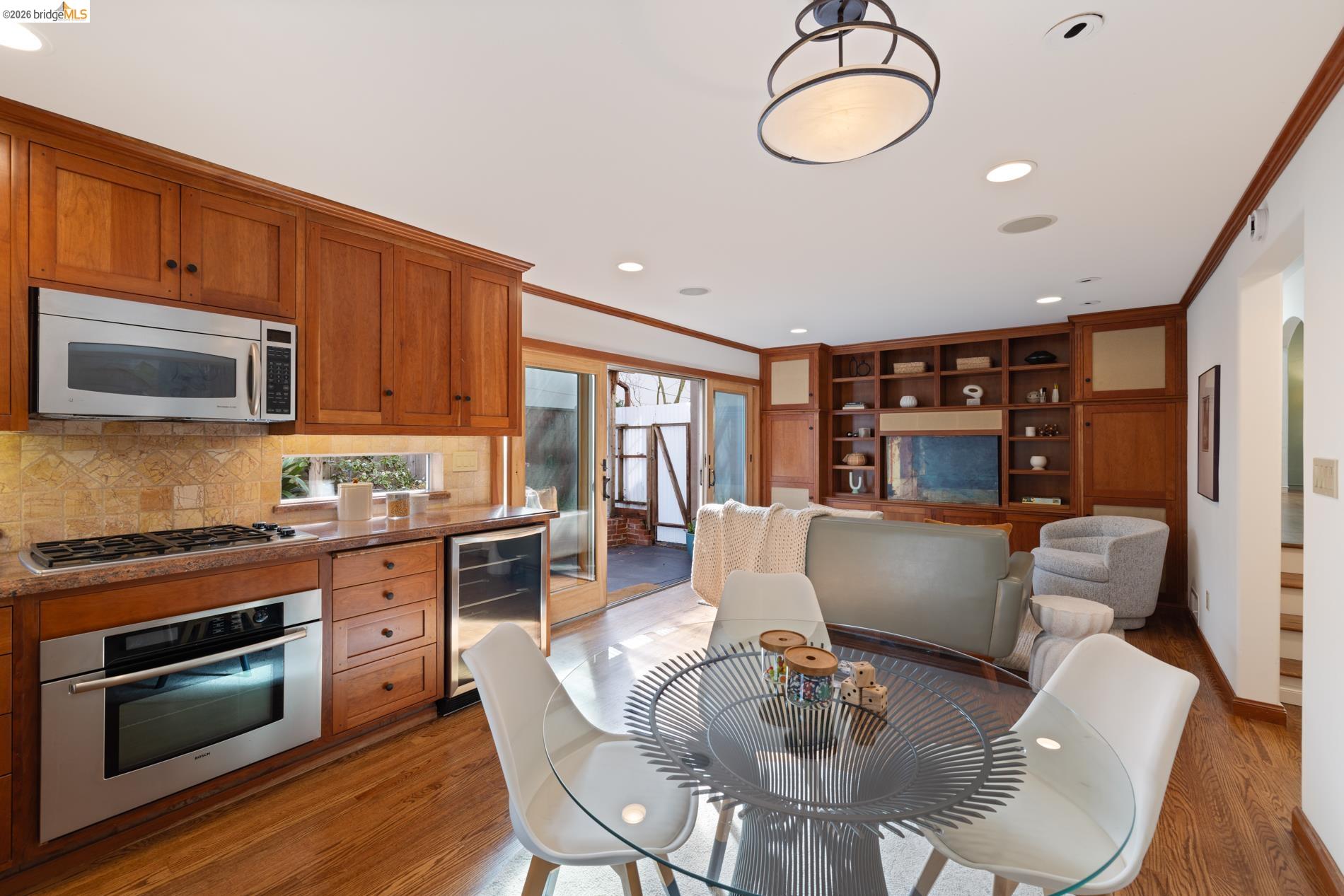 Detail Gallery Image 26 of 60 For 101 Windsor Ave., Kensington,  CA 94708 - 4 Beds | 2/1 Baths