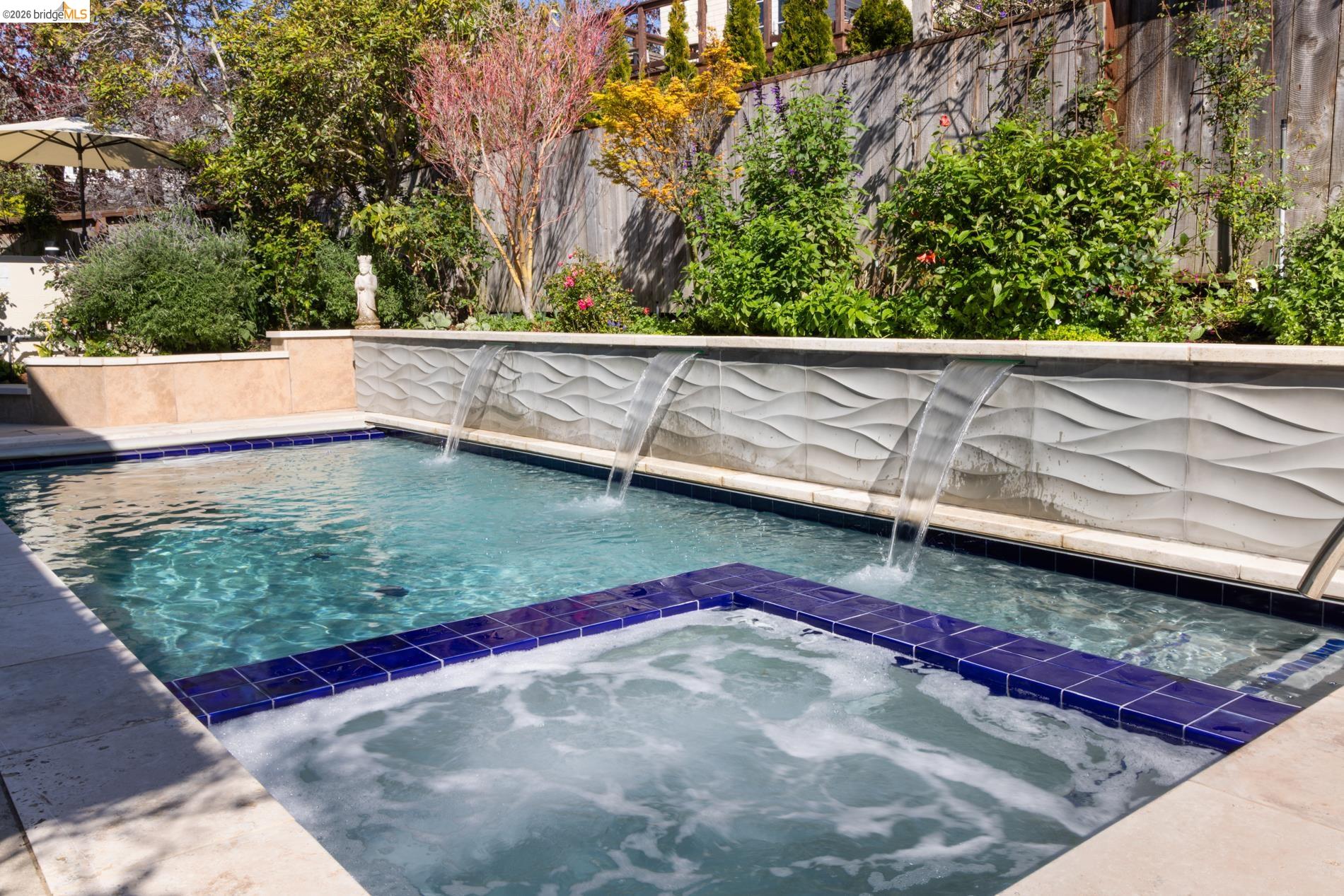 Detail Gallery Image 31 of 60 For 101 Windsor Ave., Kensington,  CA 94708 - 4 Beds | 2/1 Baths