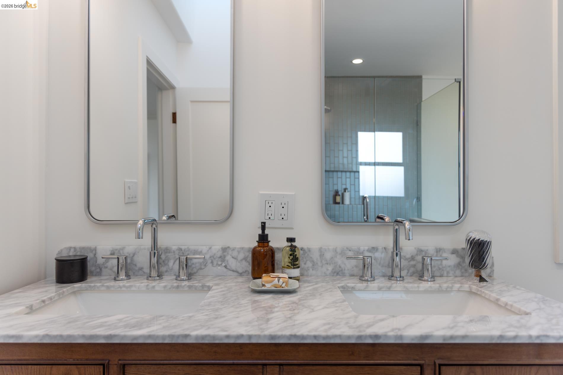 Detail Gallery Image 42 of 60 For 101 Windsor Ave., Kensington,  CA 94708 - 4 Beds | 2/1 Baths