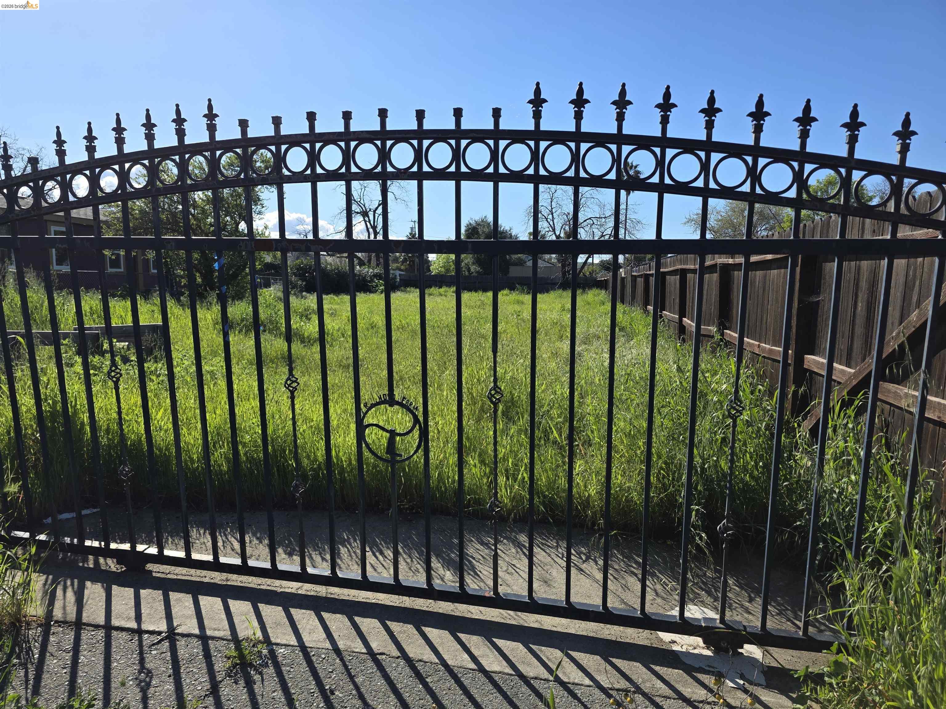 Detail Gallery Image 2 of 3 For 179 Crivello Ave, Bay Point,  CA 94565 - – Beds | – Baths