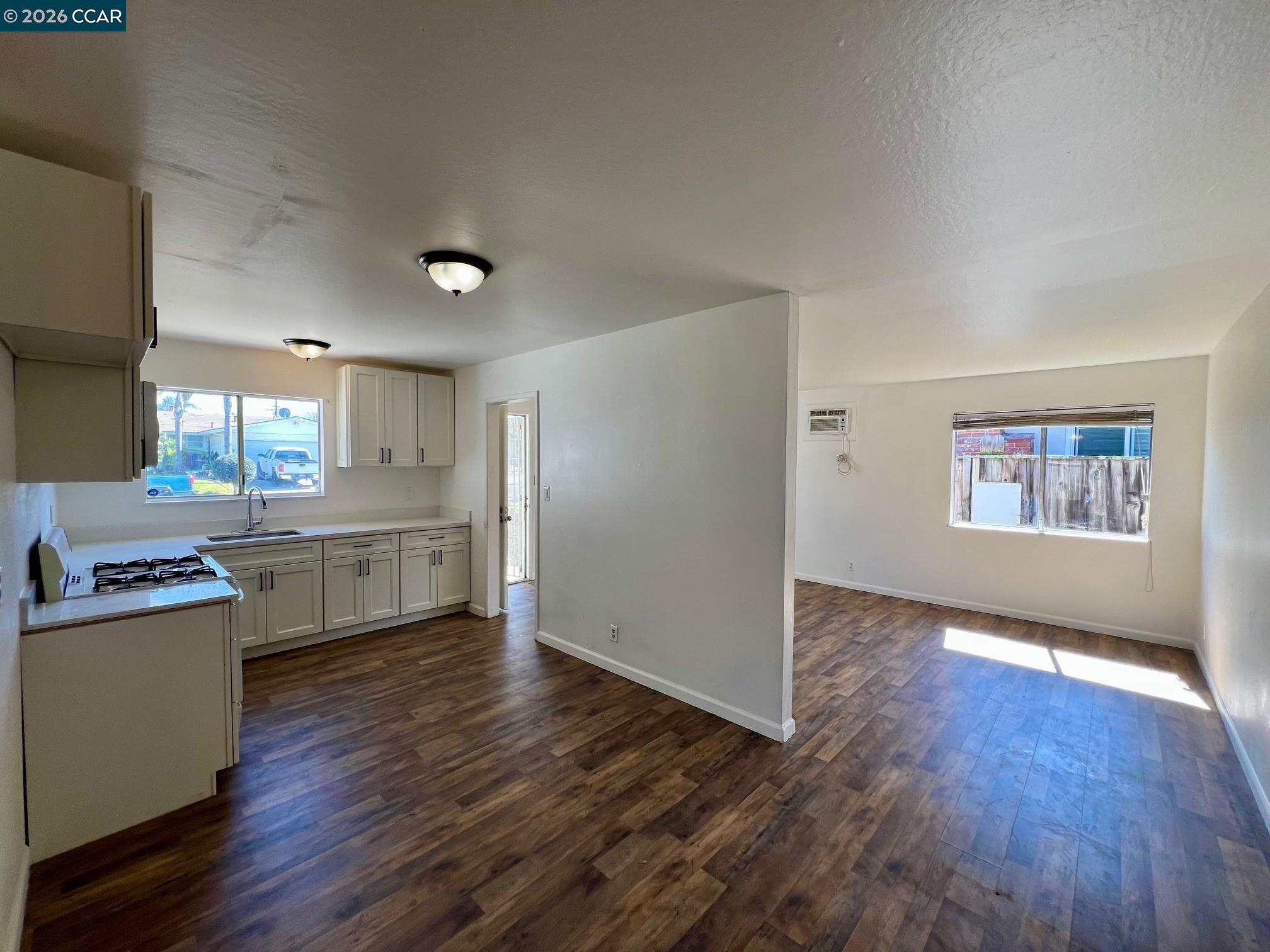 Detail Gallery Image 7 of 26 For 29 Sandview Dr, Bay Point,  CA 94565 - – Beds | – Baths