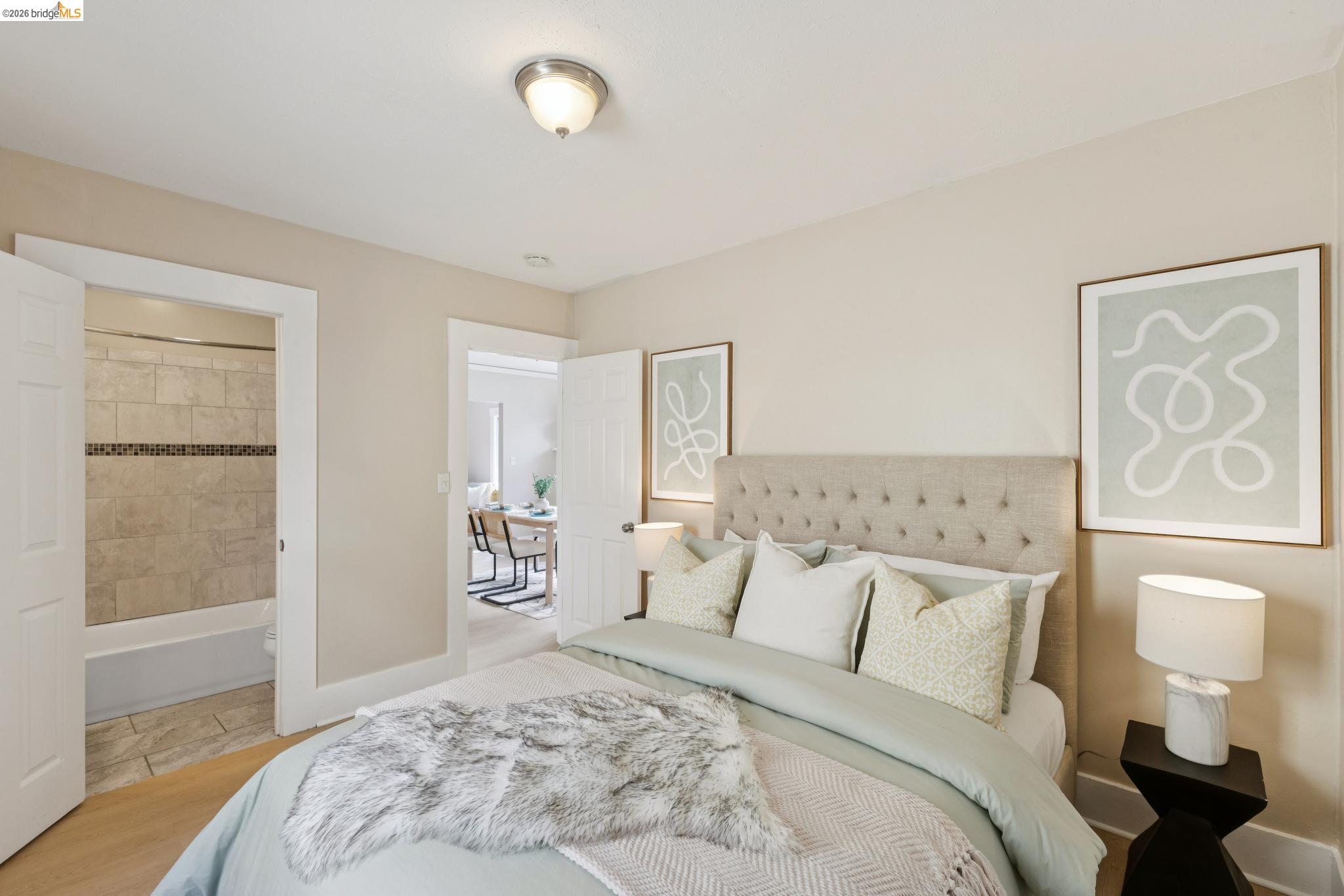 Detail Gallery Image 22 of 60 For 1983 38th Ave, Oakland,  CA 94601 - 5 Beds | 4 Baths