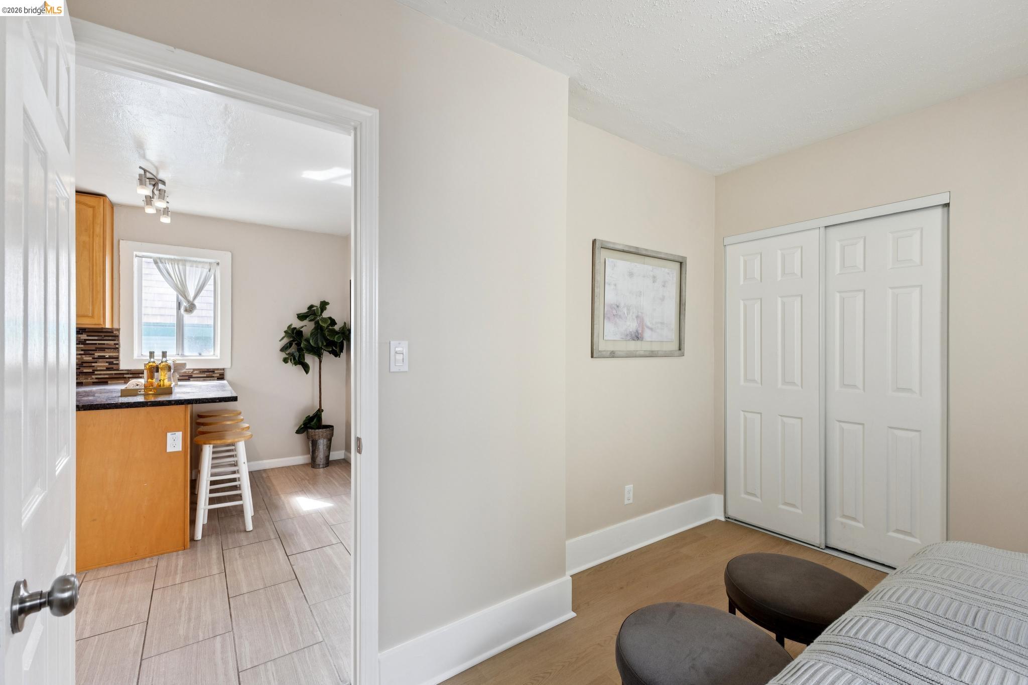 Detail Gallery Image 31 of 60 For 1983 38th Ave, Oakland,  CA 94601 - 5 Beds | 4 Baths