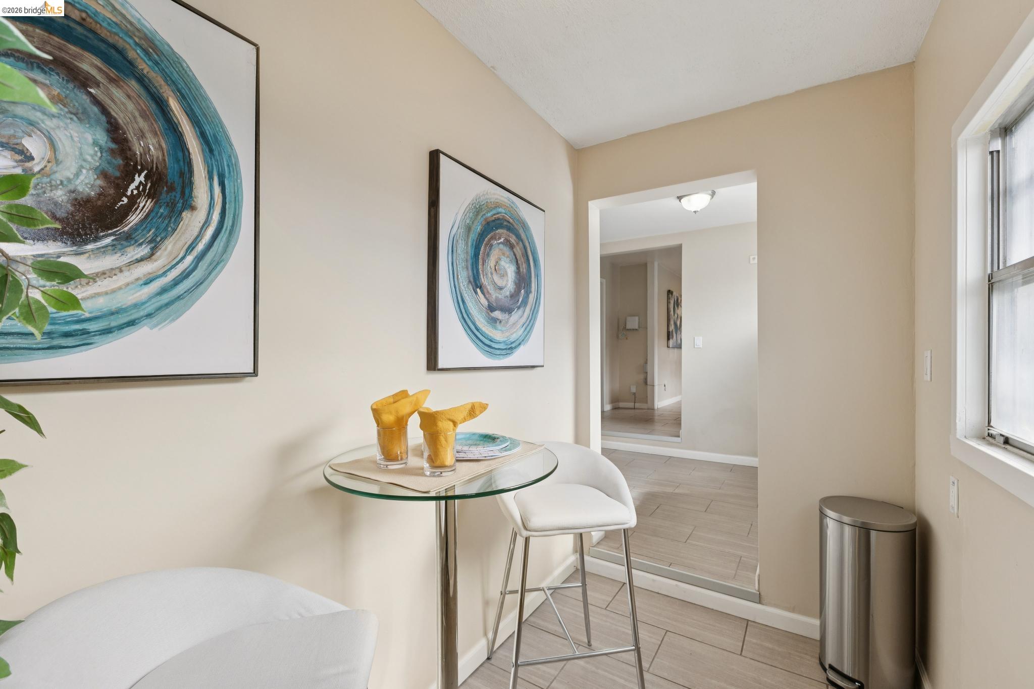 Detail Gallery Image 38 of 60 For 1983 38th Ave, Oakland,  CA 94601 - 5 Beds | 4 Baths