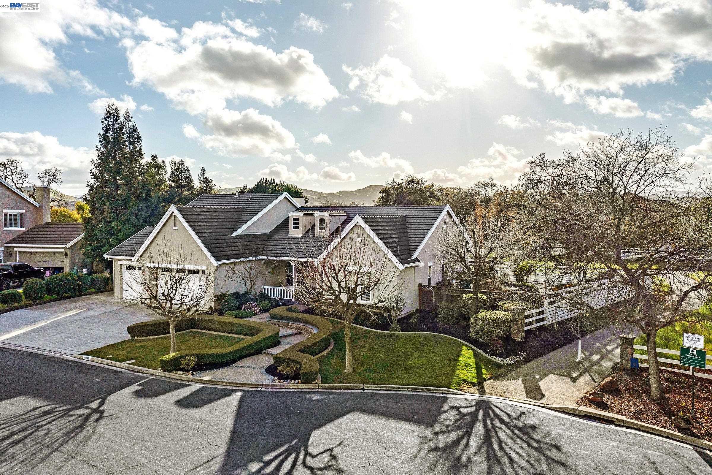 Front Image Thumbnail for BE41125786