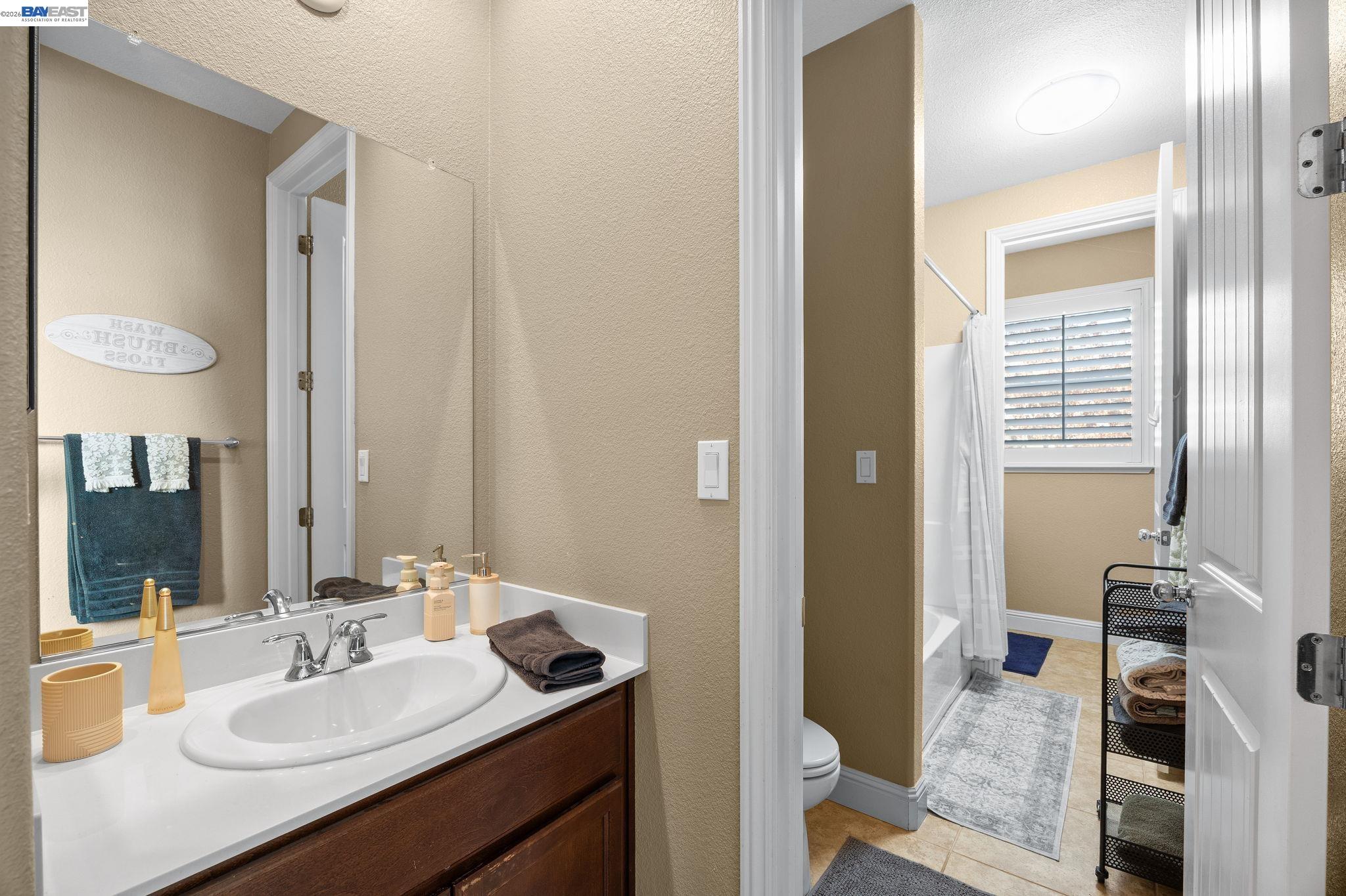 Detail Gallery Image 32 of 60 For 2233 Demartini Ln, Brentwood,  CA 94513 - 4 Beds | 3 Baths