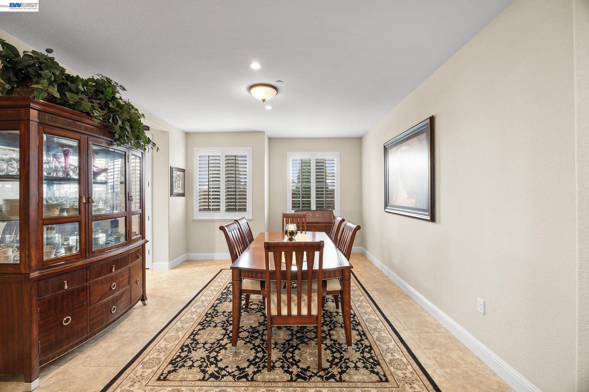 Detail Gallery Image 5 of 60 For 2233 Demartini Ln, Brentwood,  CA 94513 - 4 Beds | 3 Baths