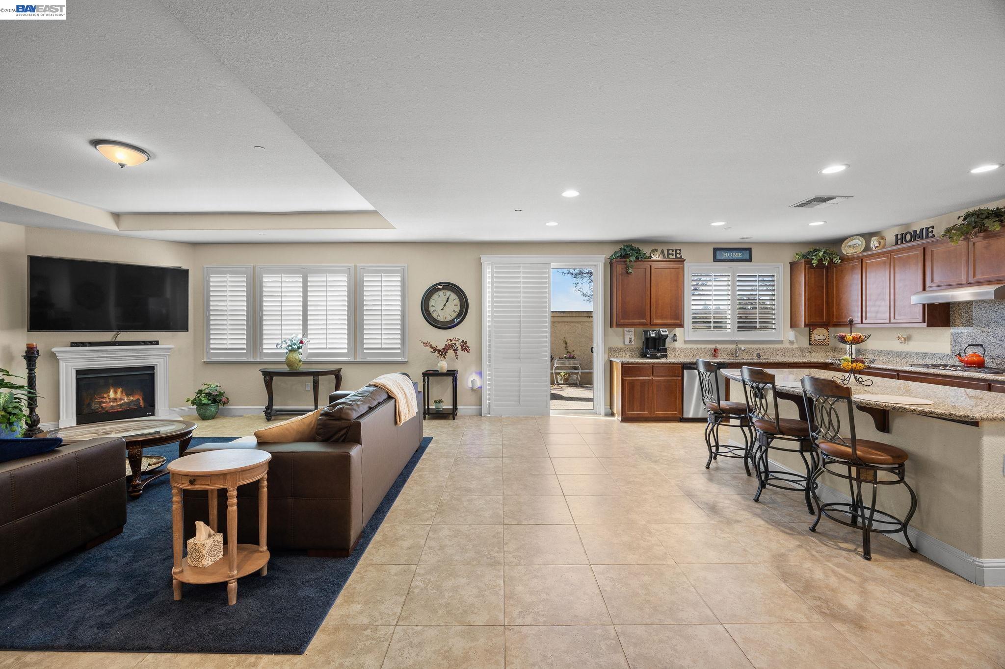 Detail Gallery Image 8 of 60 For 2233 Demartini Ln, Brentwood,  CA 94513 - 4 Beds | 3 Baths