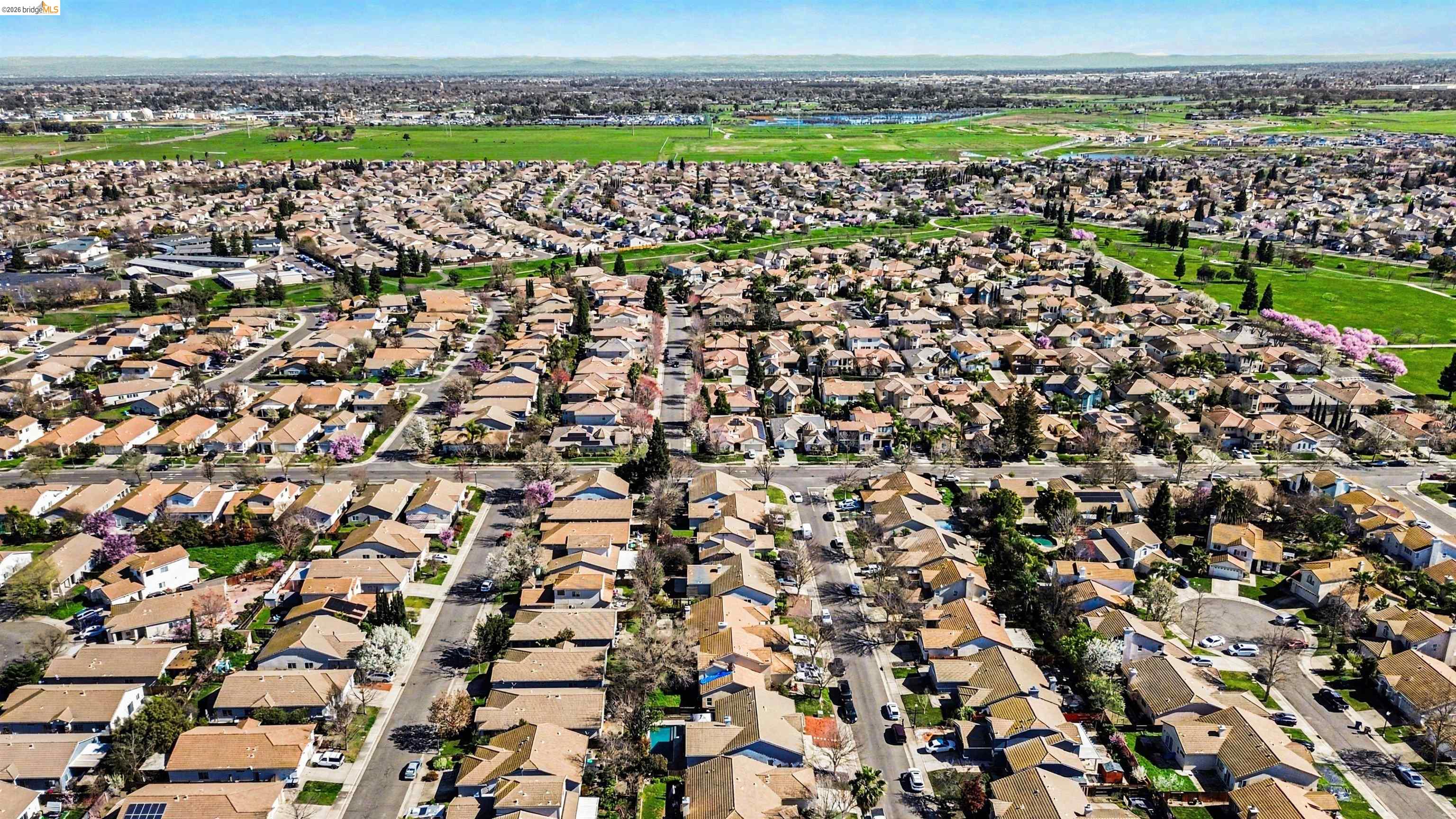 Detail Gallery Image 29 of 31 For 193 Mike Gartrell Cir, Sacramento,  CA 95835 - 3 Beds | 2 Baths