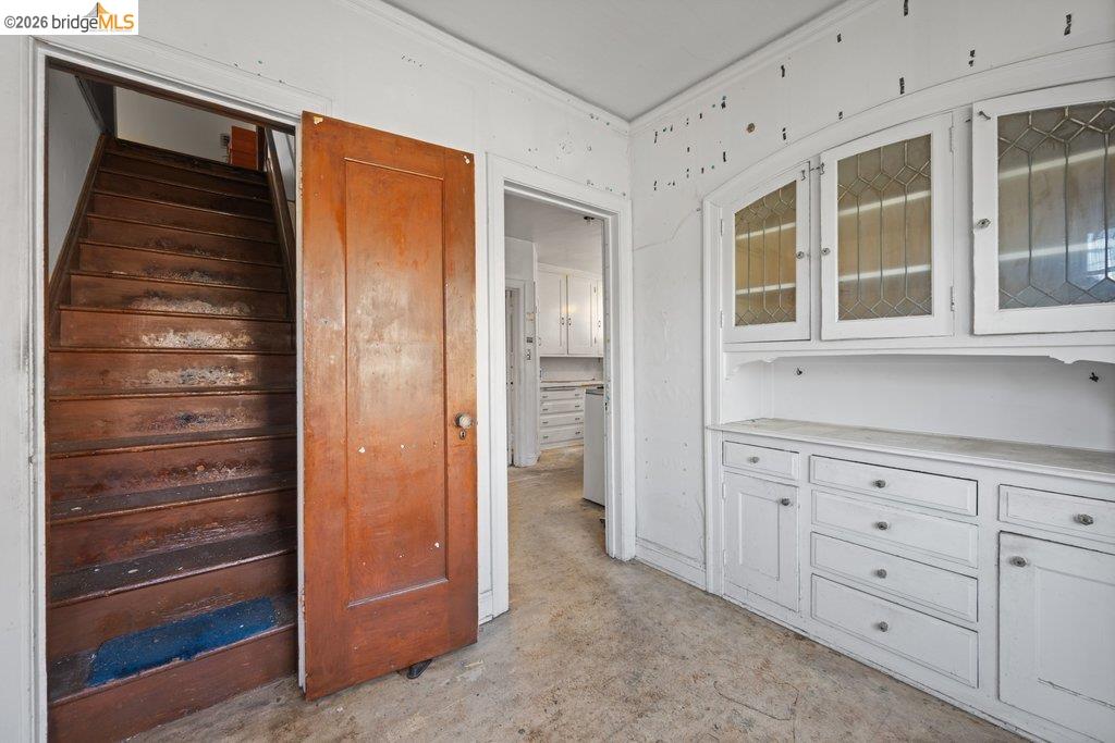 Detail Gallery Image 19 of 60 For 2569 Maxwell Ave, Oakland,  CA 94601 - 3 Beds | 1 Baths