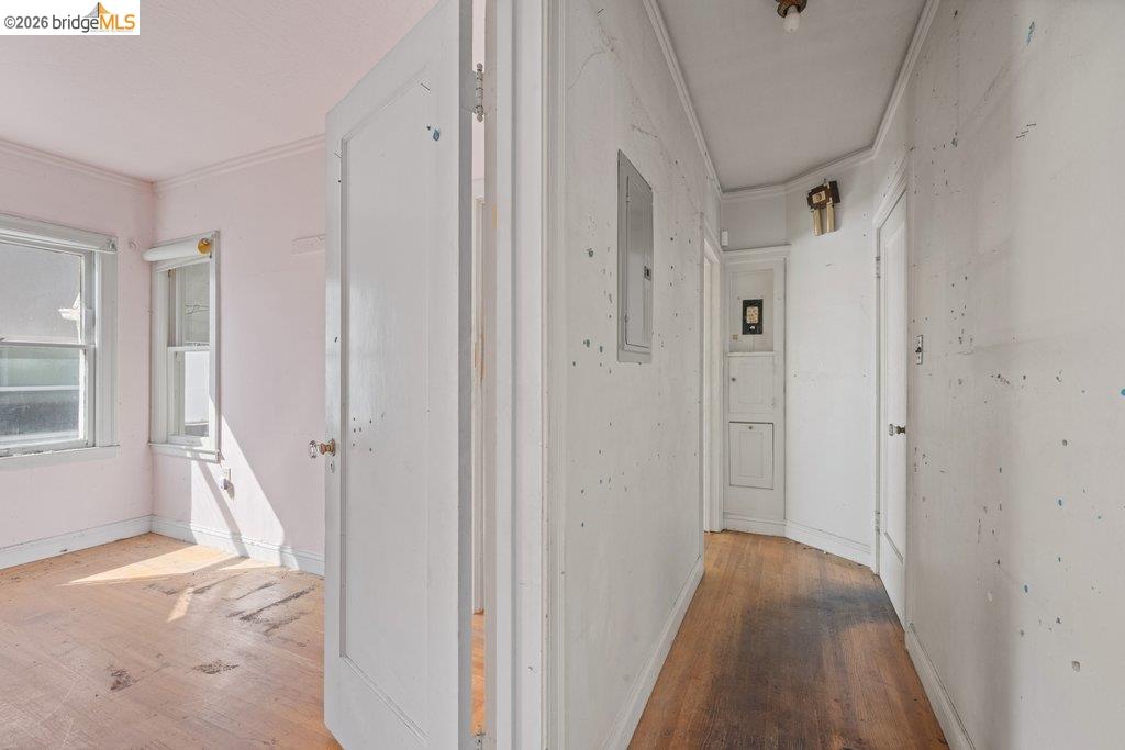 Detail Gallery Image 27 of 60 For 2569 Maxwell Ave, Oakland,  CA 94601 - 3 Beds | 1 Baths