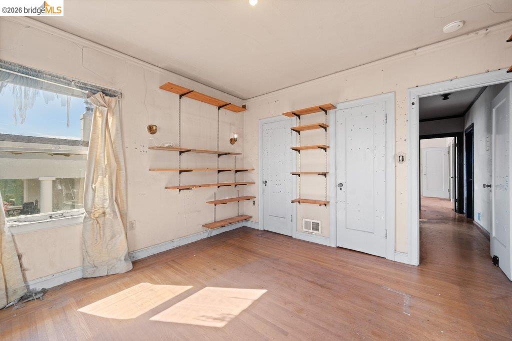 Detail Gallery Image 43 of 60 For 2569 Maxwell Ave, Oakland,  CA 94601 - 3 Beds | 1 Baths