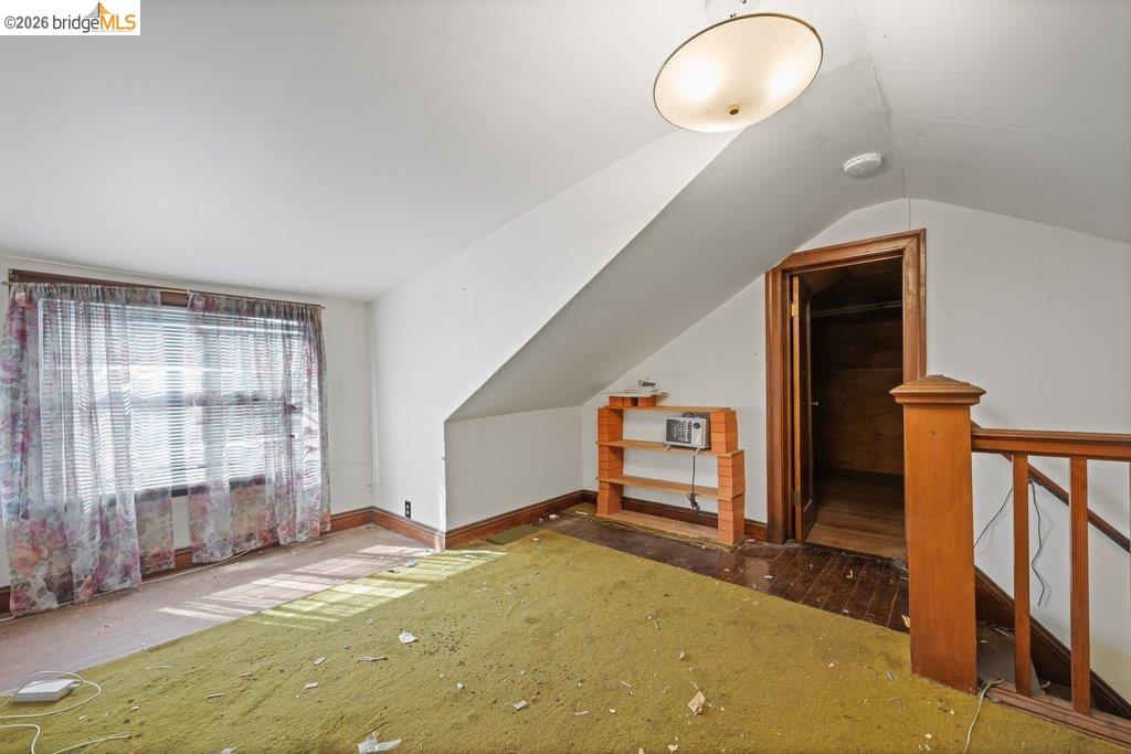 Detail Gallery Image 50 of 60 For 2569 Maxwell Ave, Oakland,  CA 94601 - 3 Beds | 1 Baths