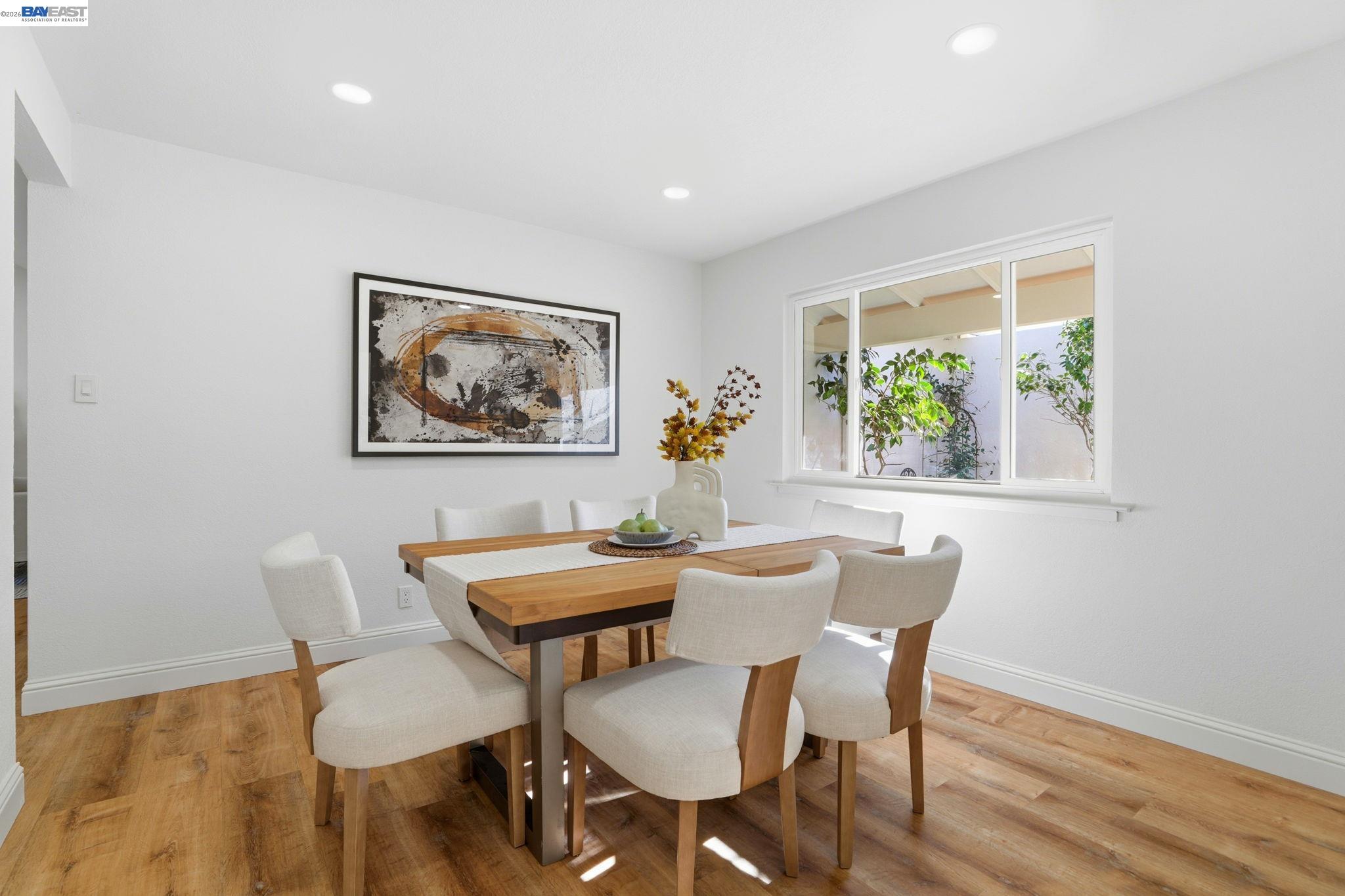 Detail Gallery Image 12 of 33 For 240 Carmelita Pl, Fremont,  CA 94539 - 3 Beds | 2 Baths