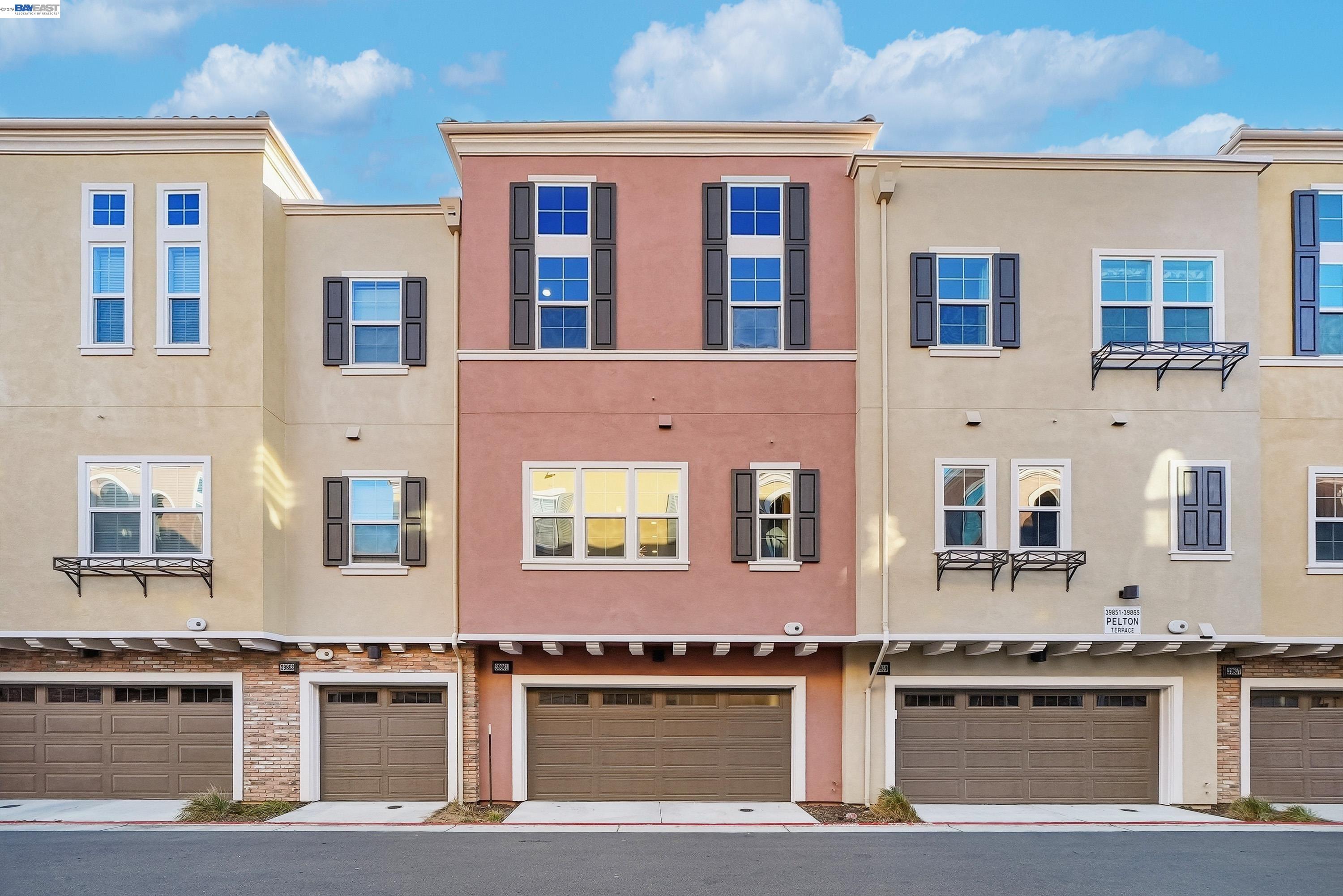 Photo #4: 41125794 Listing: Photo #4