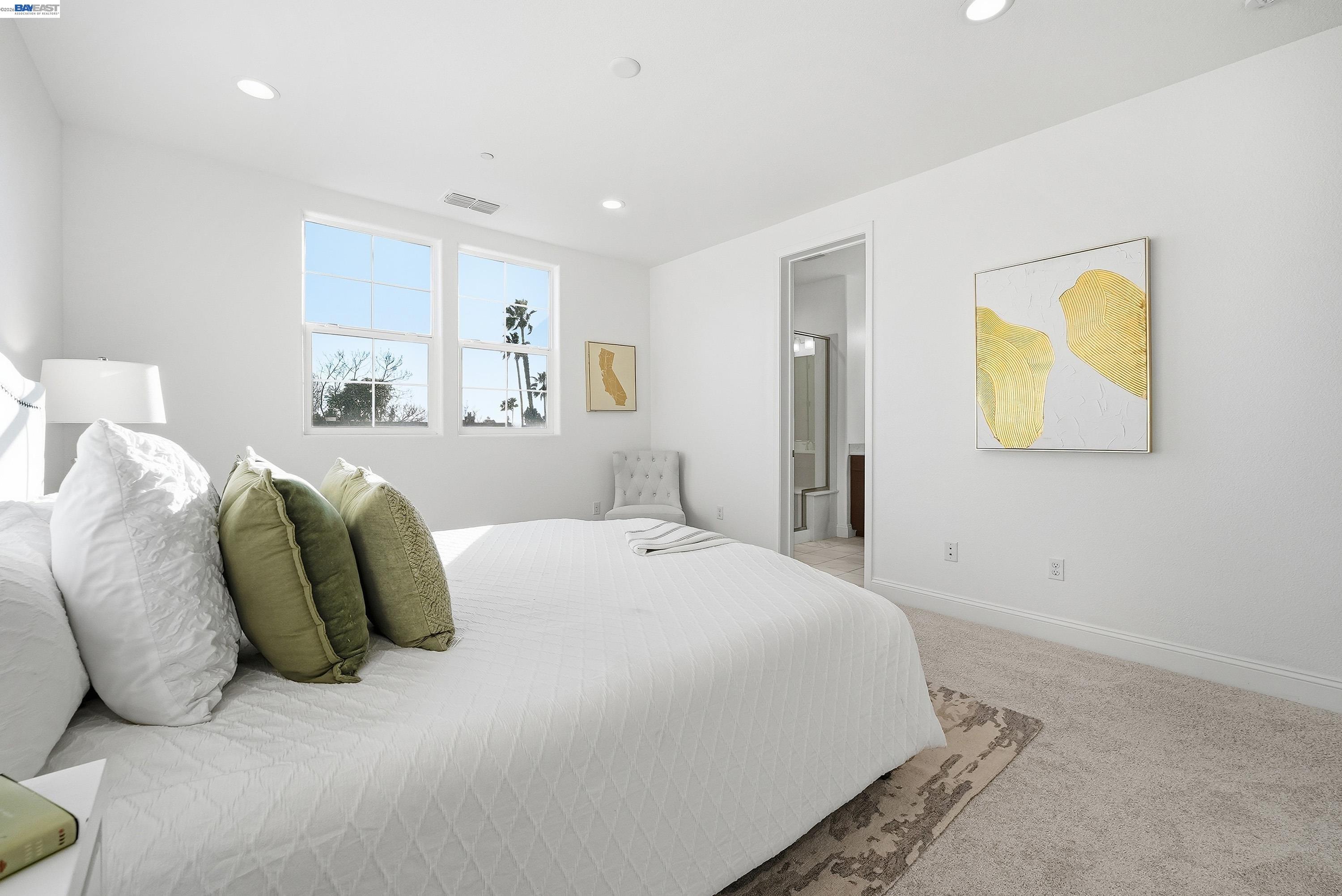 Photo #35: 41125794 Listing: Photo #35