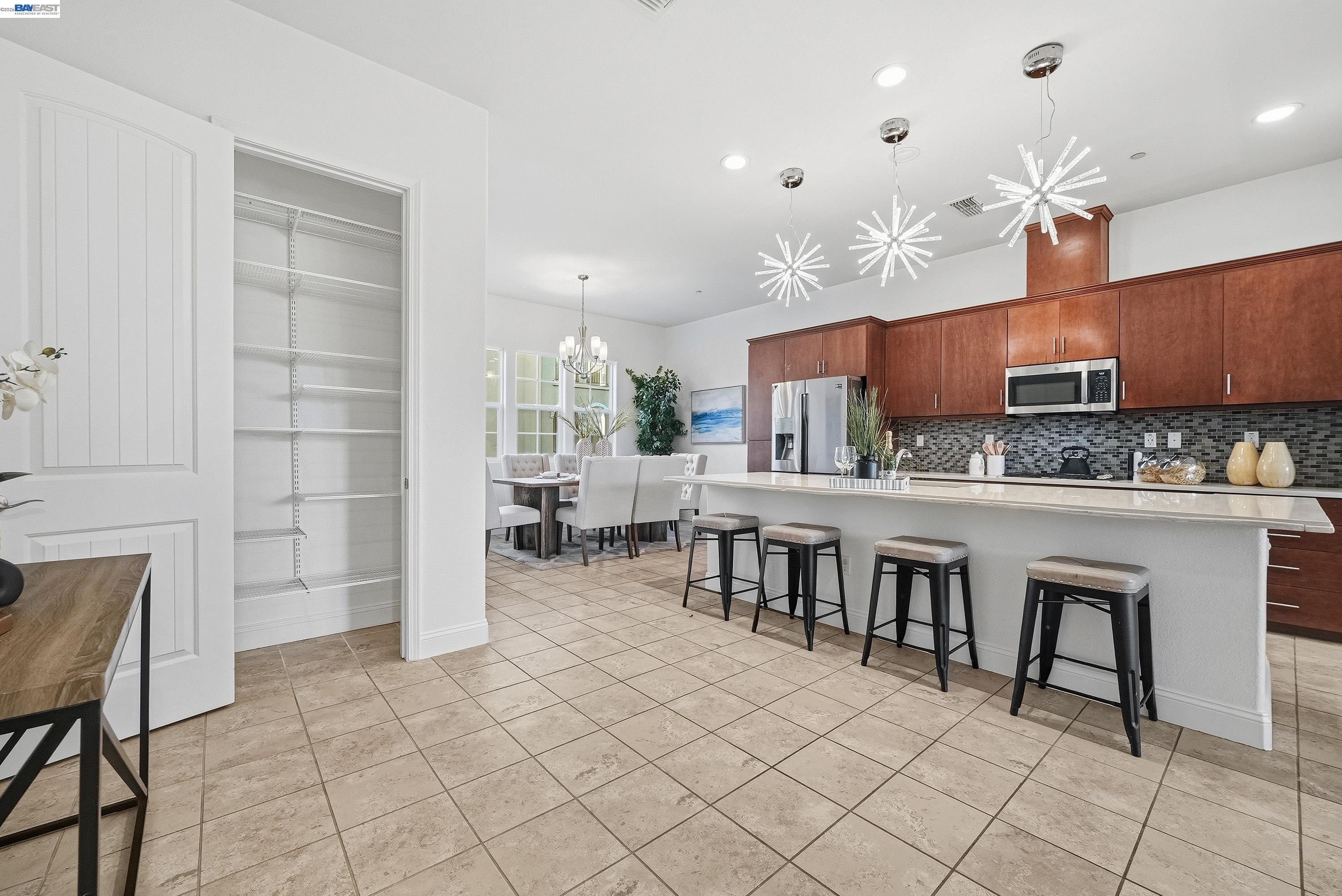 Photo #6: 41125794 Listing: Photo #6