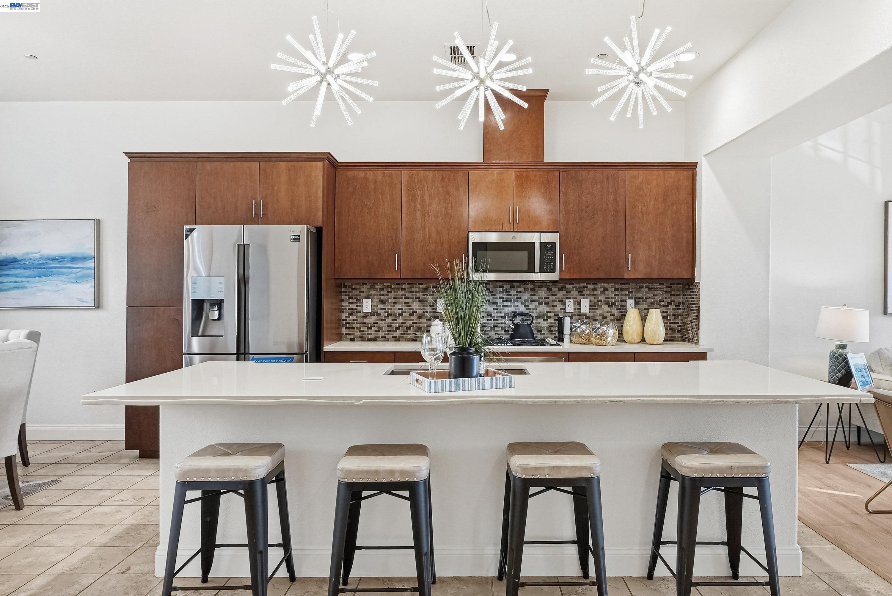 Photo #7: 41125794 Listing: Photo #7