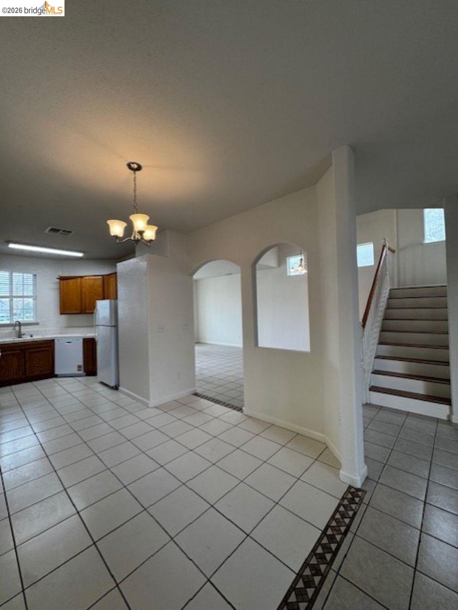 Detail Gallery Image 9 of 35 For 8224 Shay Cir, Stockton,  CA 95212 - 3 Beds | 2/1 Baths