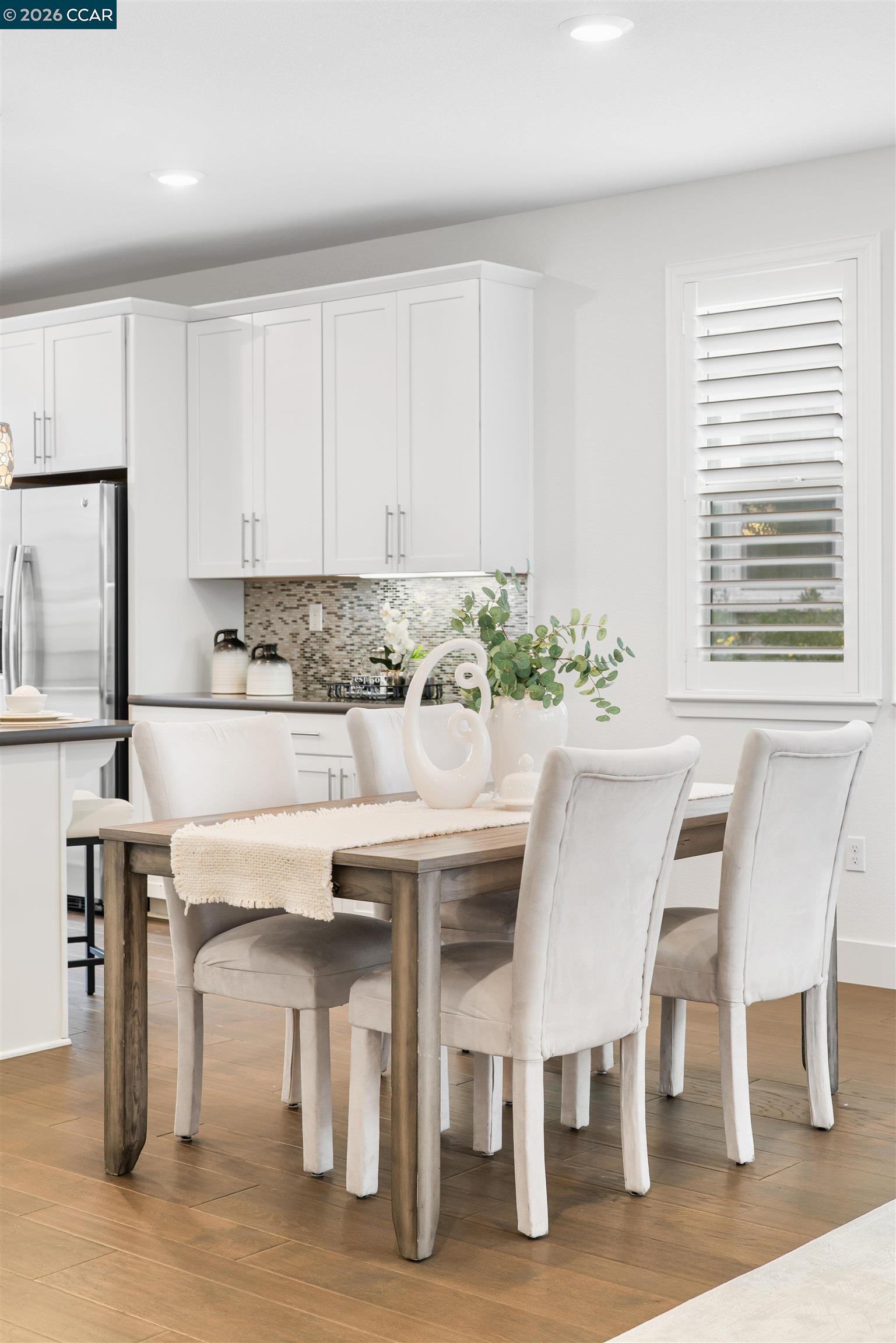 Detail Gallery Image 11 of 54 For 3016 Threecastles Way, Dublin,  CA 94568 - 4 Beds | 3/1 Baths