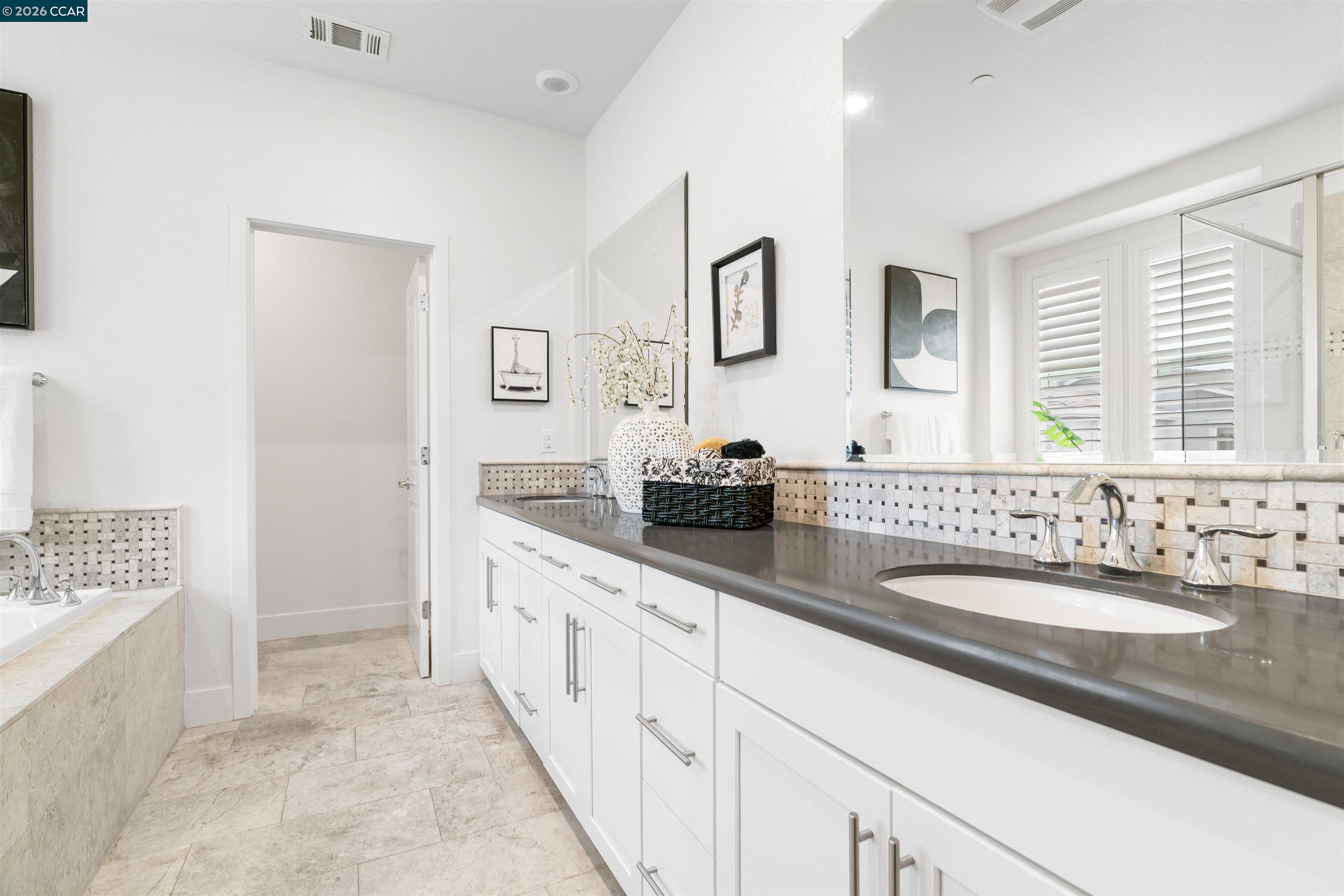 Detail Gallery Image 31 of 54 For 3016 Threecastles Way, Dublin,  CA 94568 - 4 Beds | 3/1 Baths