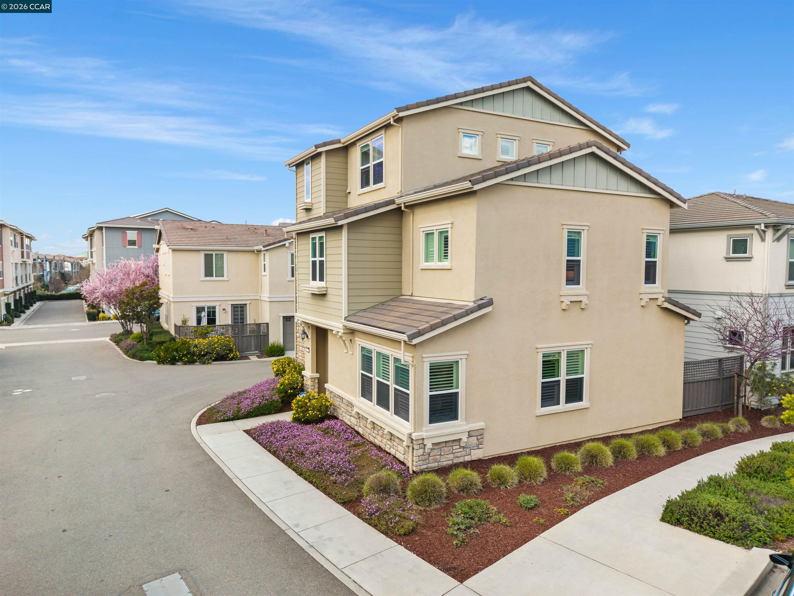 Detail Gallery Image 43 of 54 For 3016 Threecastles Way, Dublin,  CA 94568 - 4 Beds | 3/1 Baths