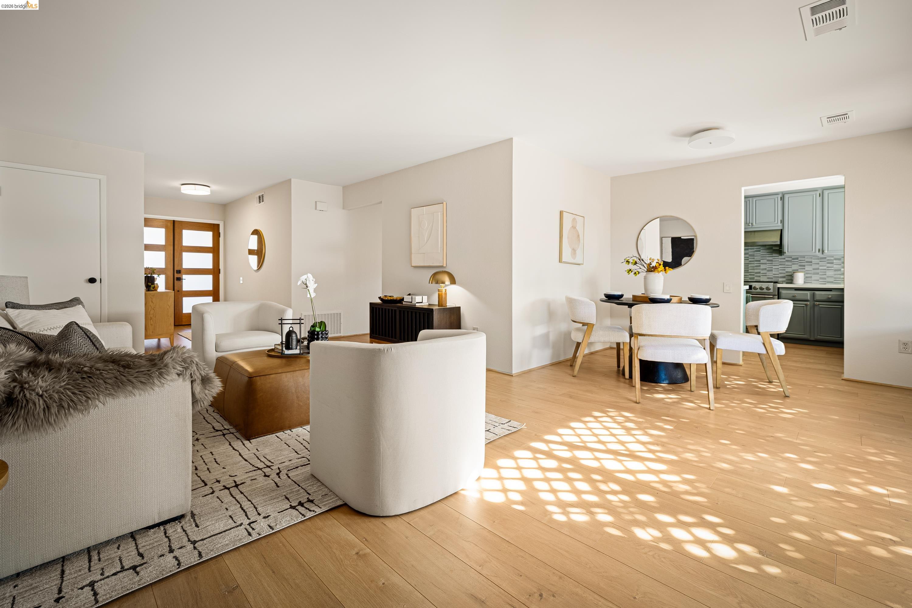 Detail Gallery Image 11 of 58 For 10 Clear Water Ct, Richmond,  CA 94803 - 3 Beds | 2 Baths