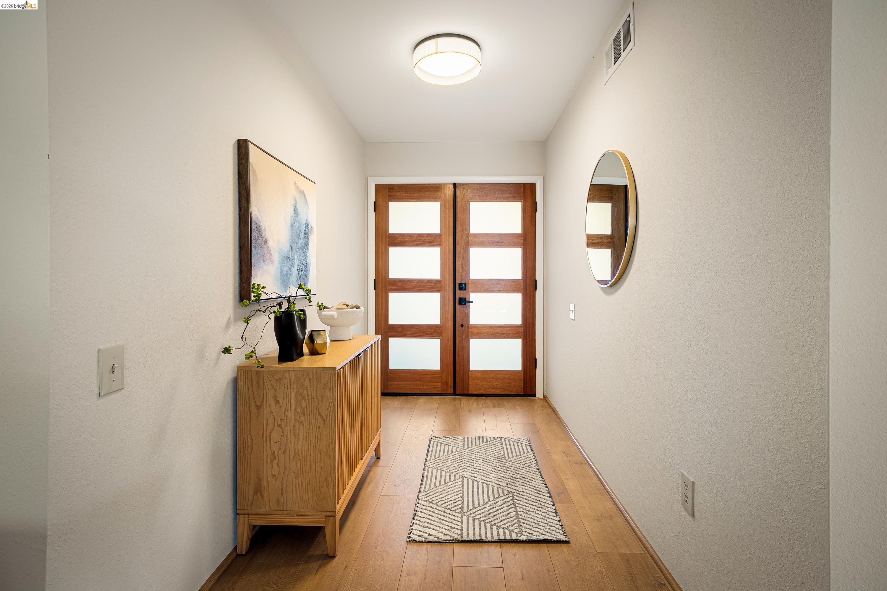 Detail Gallery Image 15 of 58 For 10 Clear Water Ct, Richmond,  CA 94803 - 3 Beds | 2 Baths