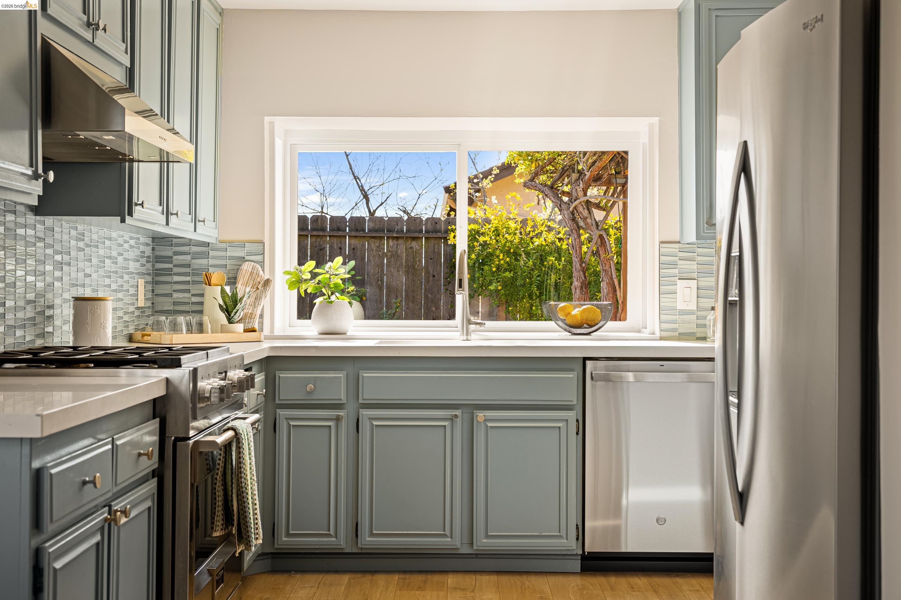 Detail Gallery Image 20 of 58 For 10 Clear Water Ct, Richmond,  CA 94803 - 3 Beds | 2 Baths
