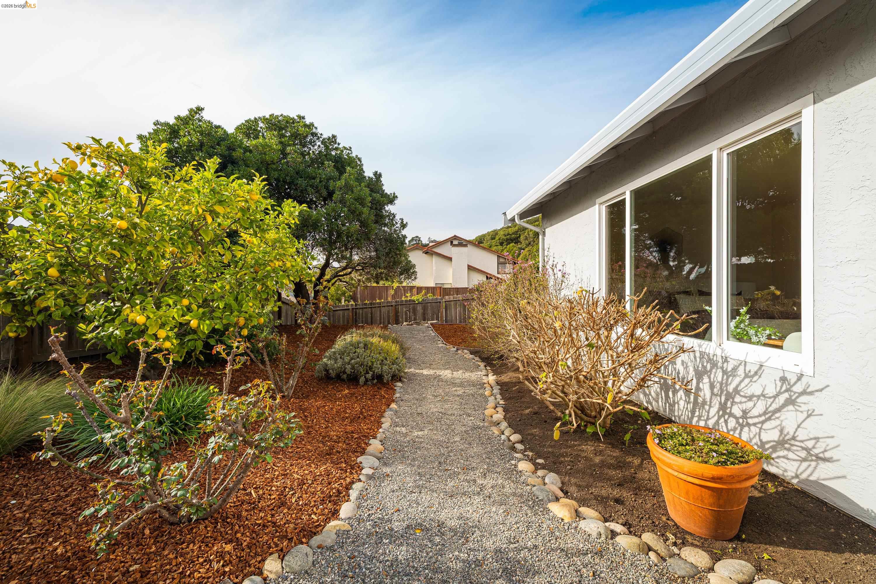 Detail Gallery Image 55 of 58 For 10 Clear Water Ct, Richmond,  CA 94803 - 3 Beds | 2 Baths