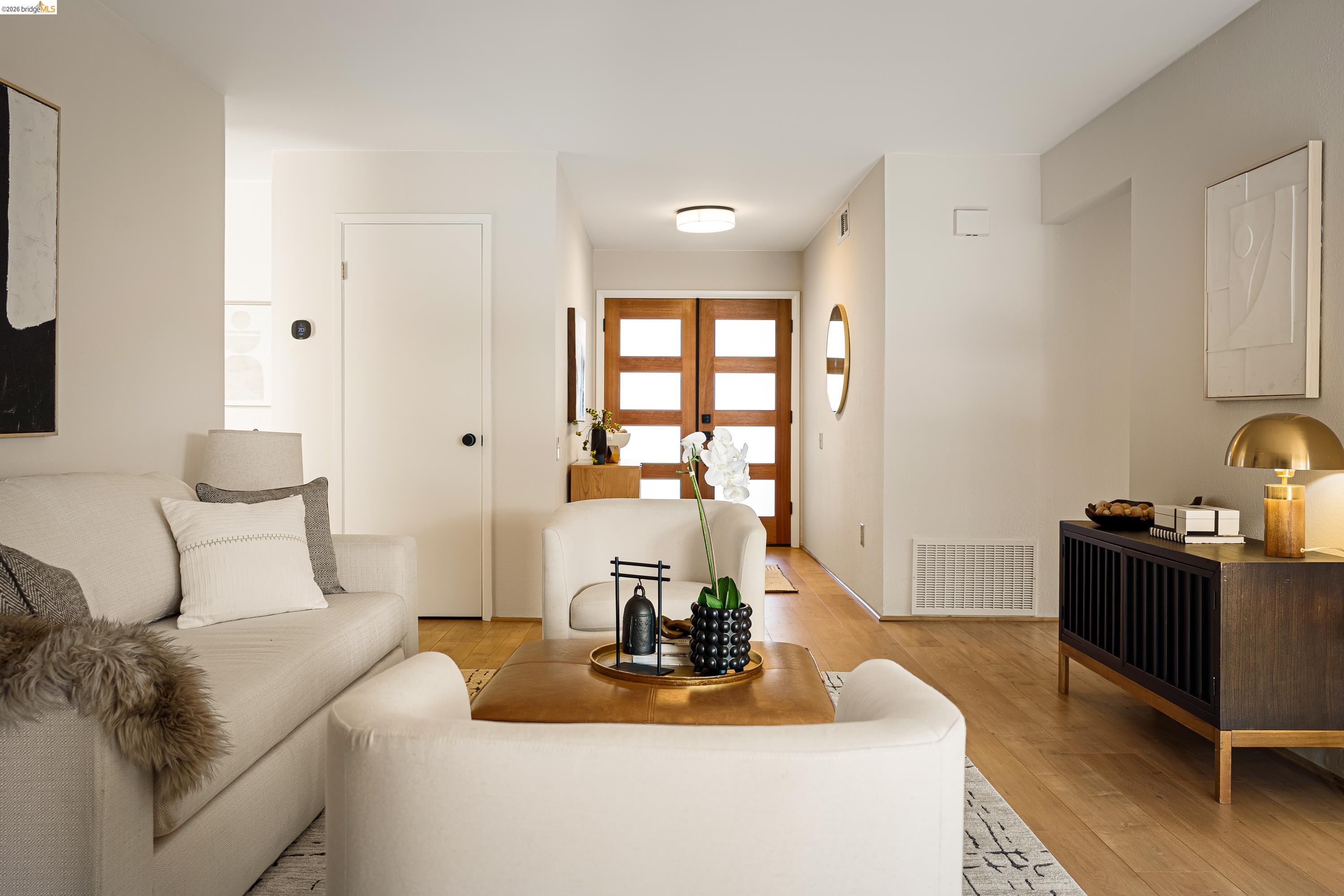 Detail Gallery Image 10 of 58 For 10 Clear Water Ct, Richmond,  CA 94803 - 3 Beds | 2 Baths