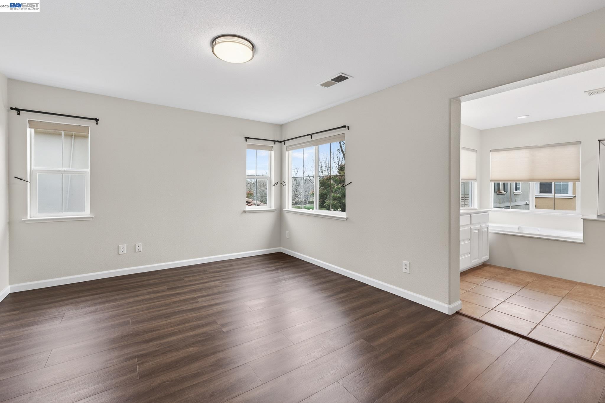 Detail Gallery Image 25 of 48 For 43 W Casita Ln, Mountain House,  CA 95391 - 3 Beds | 2/1 Baths