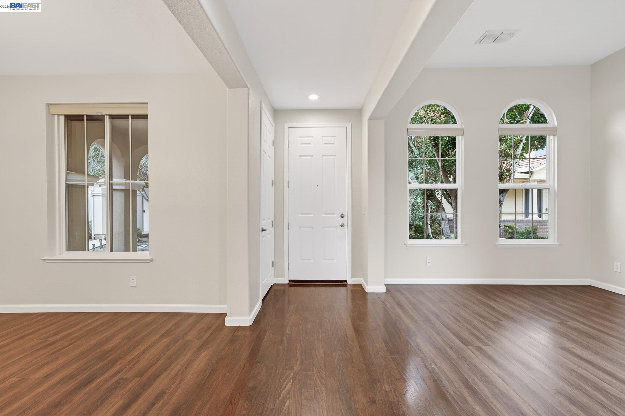 Detail Gallery Image 7 of 48 For 43 W Casita Ln, Mountain House,  CA 95391 - 3 Beds | 2/1 Baths