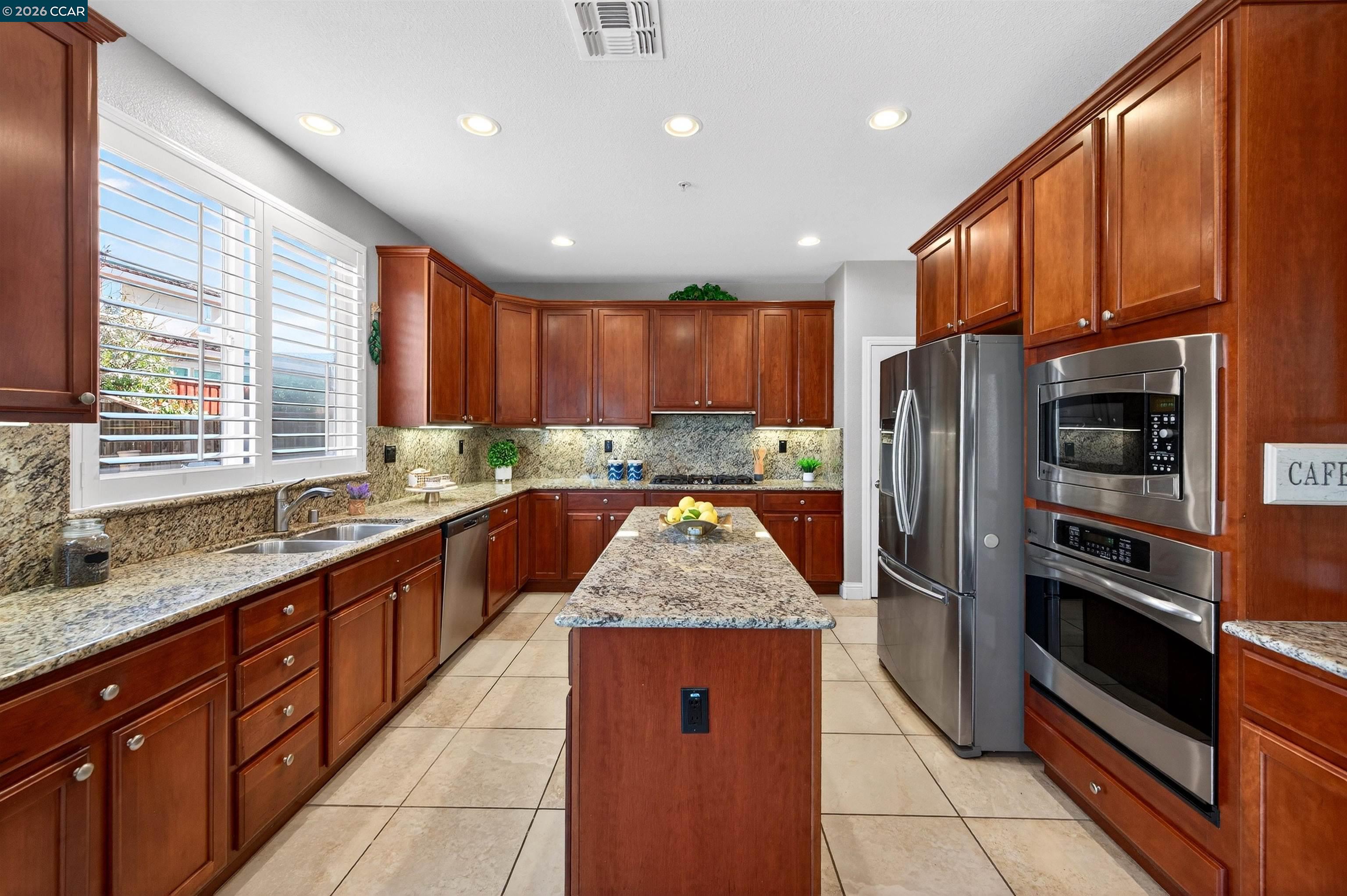 Detail Gallery Image 20 of 60 For 6 Tullach Pl, Hayward,  CA 94542 - 5 Beds | 3 Baths