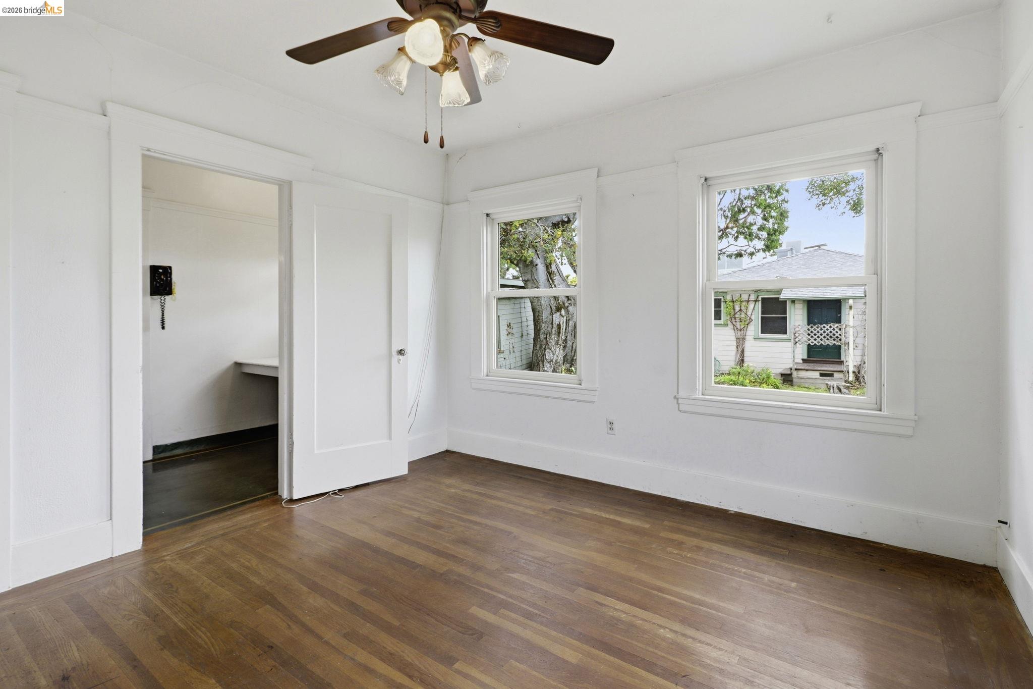 Detail Gallery Image 20 of 41 For 1529 Ada St, Berkeley,  CA 94703 - 5 Beds | 2 Baths