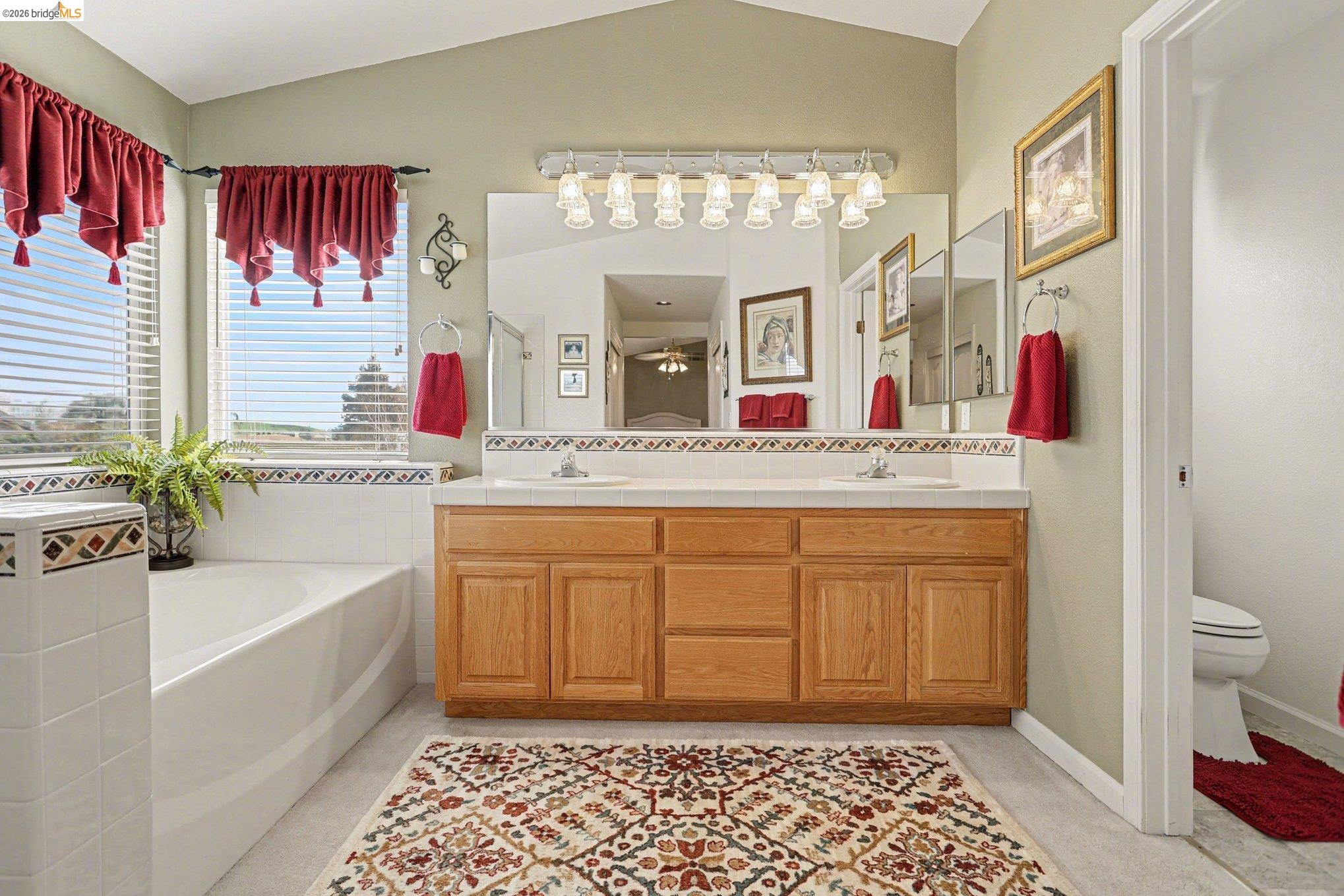 Detail Gallery Image 24 of 43 For 5407 Cherokee Way, Antioch,  CA 94531 - 5 Beds | 3 Baths