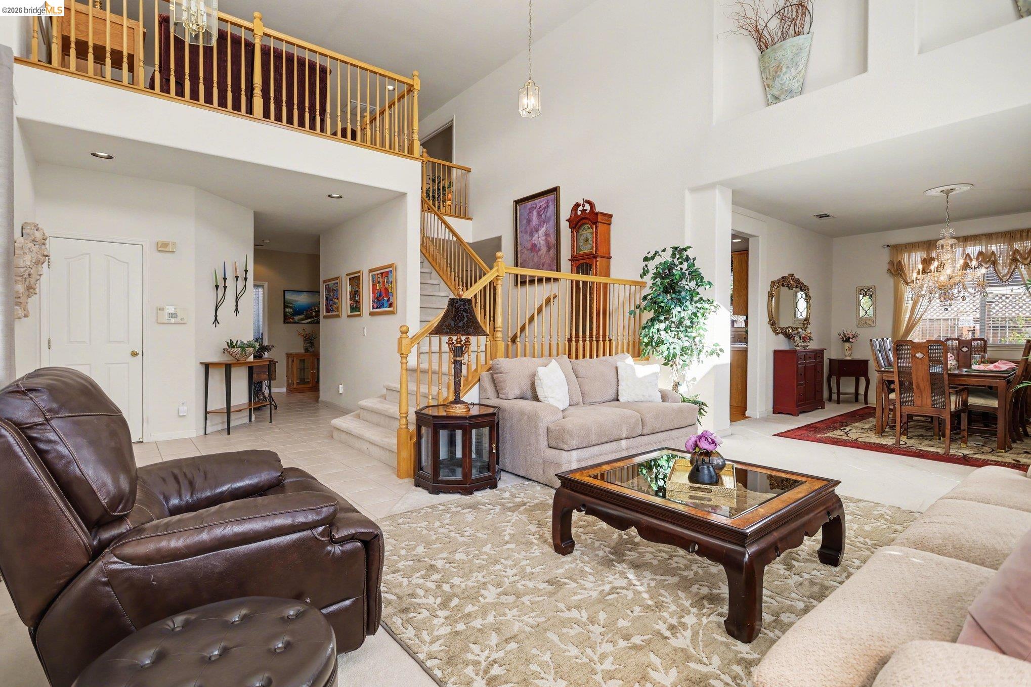 Detail Gallery Image 5 of 43 For 5407 Cherokee Way, Antioch,  CA 94531 - 5 Beds | 3 Baths