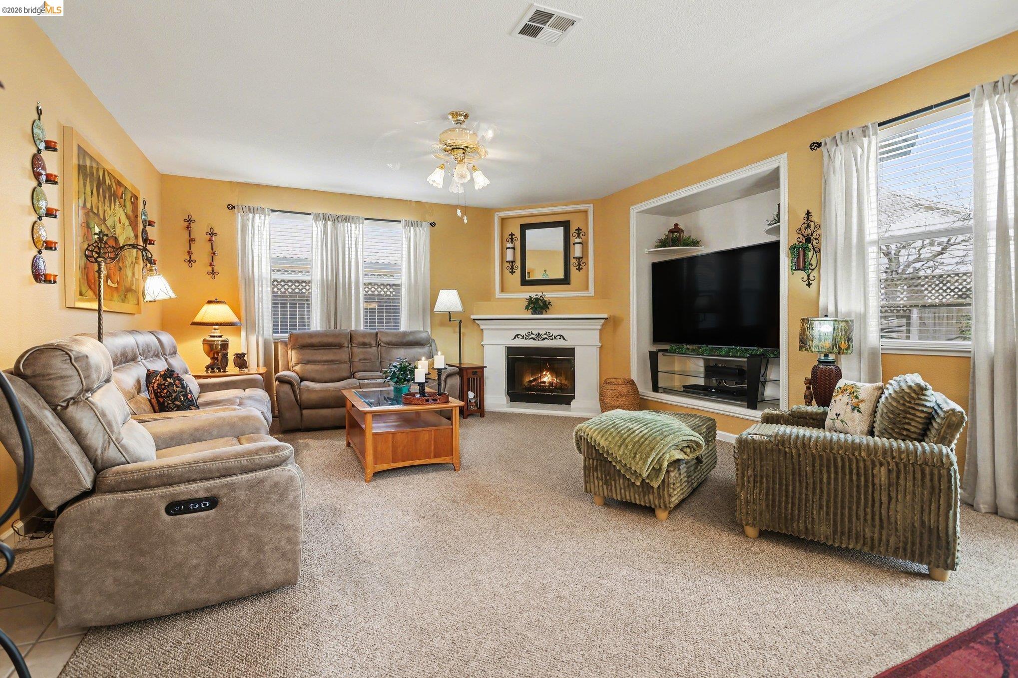 Detail Gallery Image 7 of 43 For 5407 Cherokee Way, Antioch,  CA 94531 - 5 Beds | 3 Baths