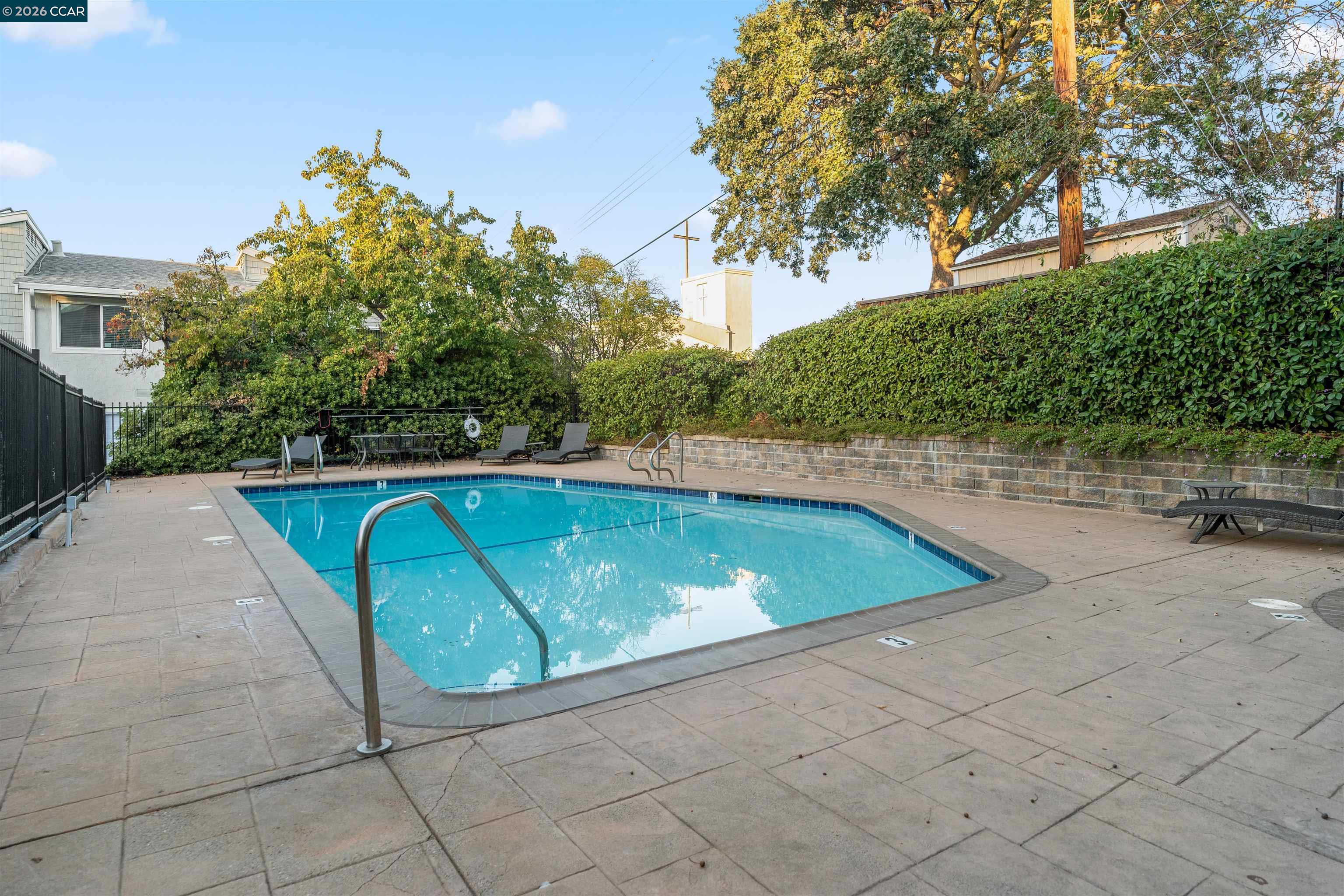 Photo #22: 41125810 Listing: Photo #22