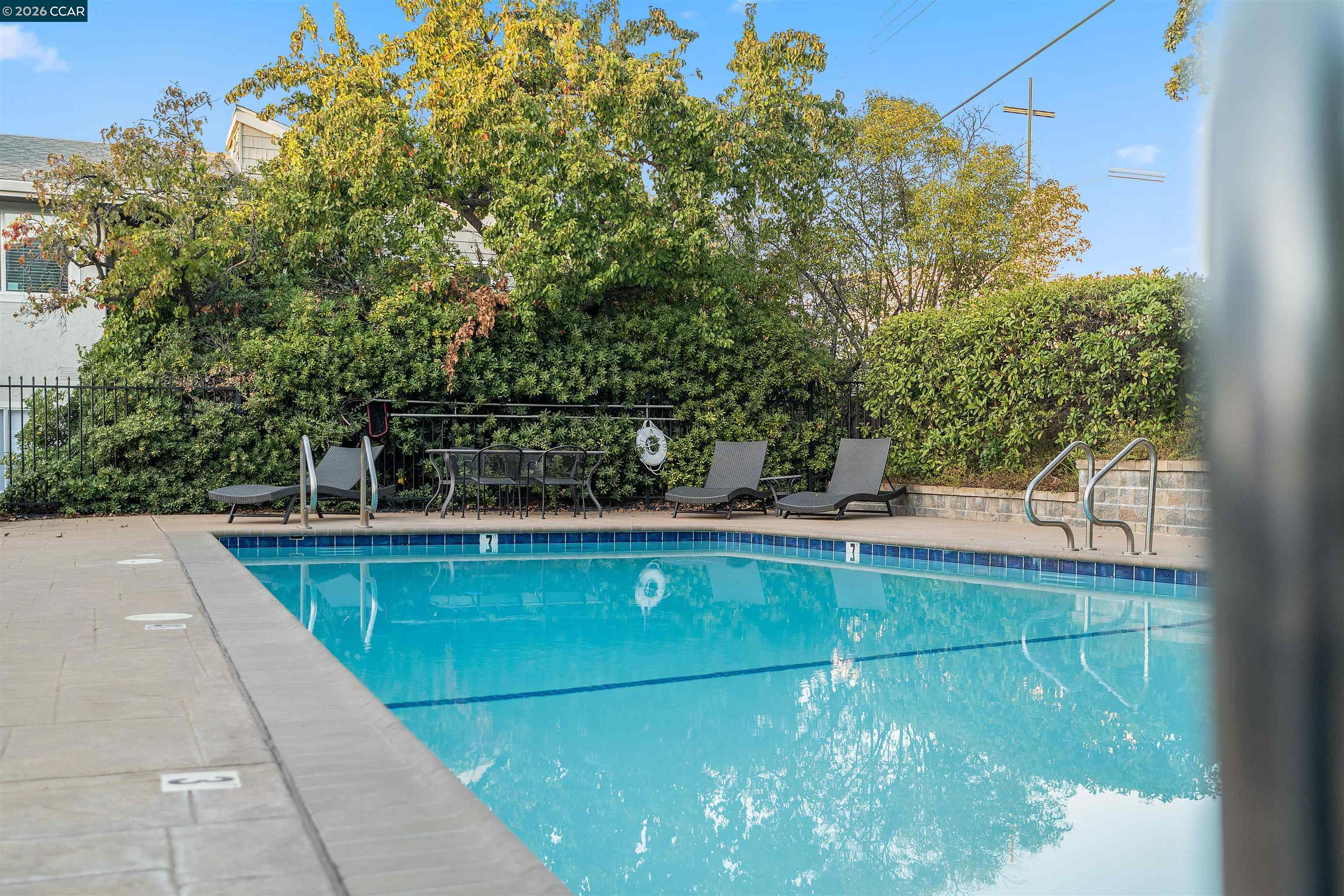 Photo #23: 41125810 Listing: Photo #23