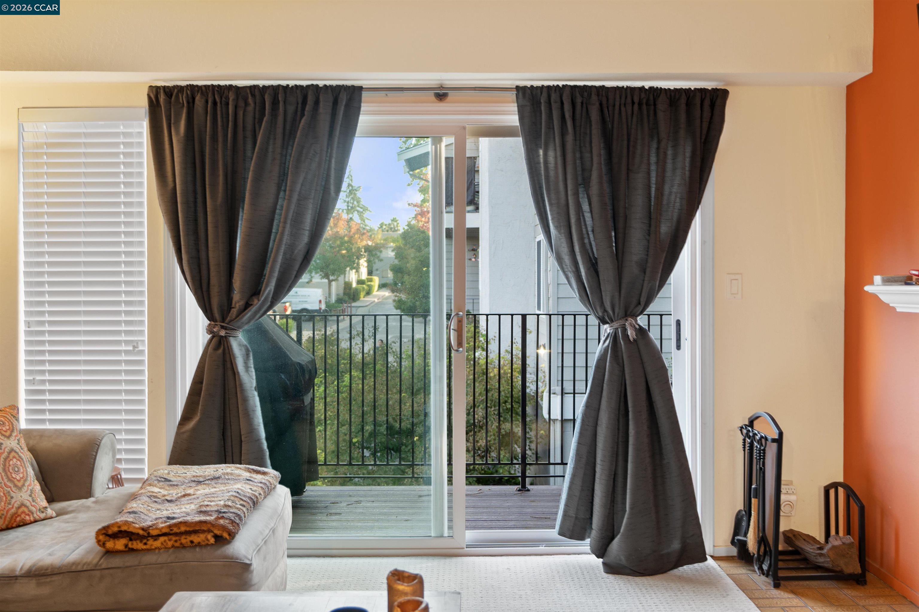 Photo #4: 41125810 Listing: Photo #4