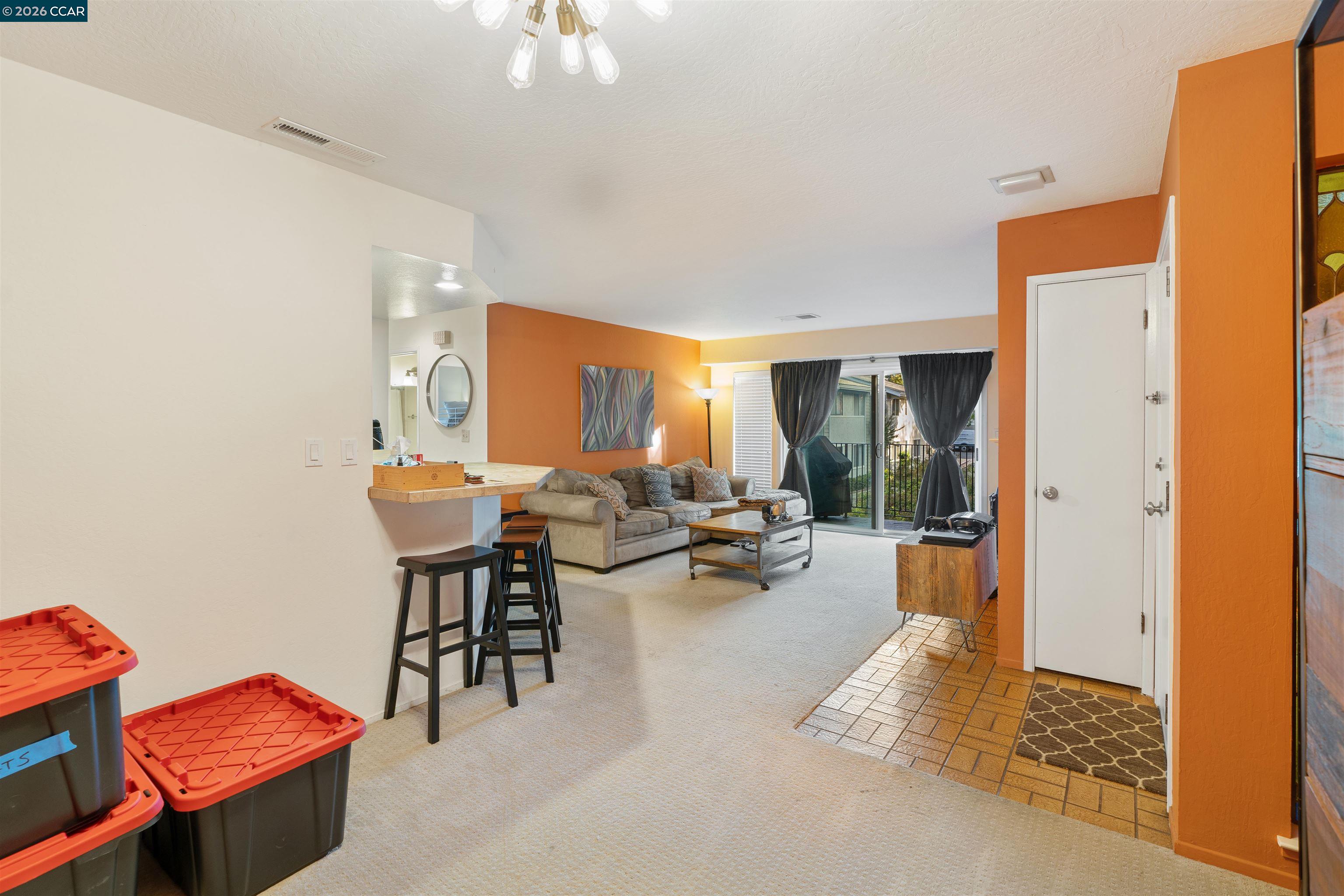 Photo #6: 41125810 Listing: Photo #6